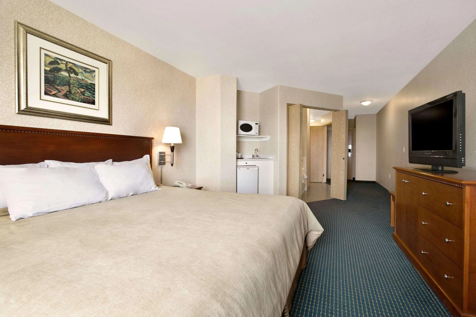 Days Inn by Wyndham Prince Albert