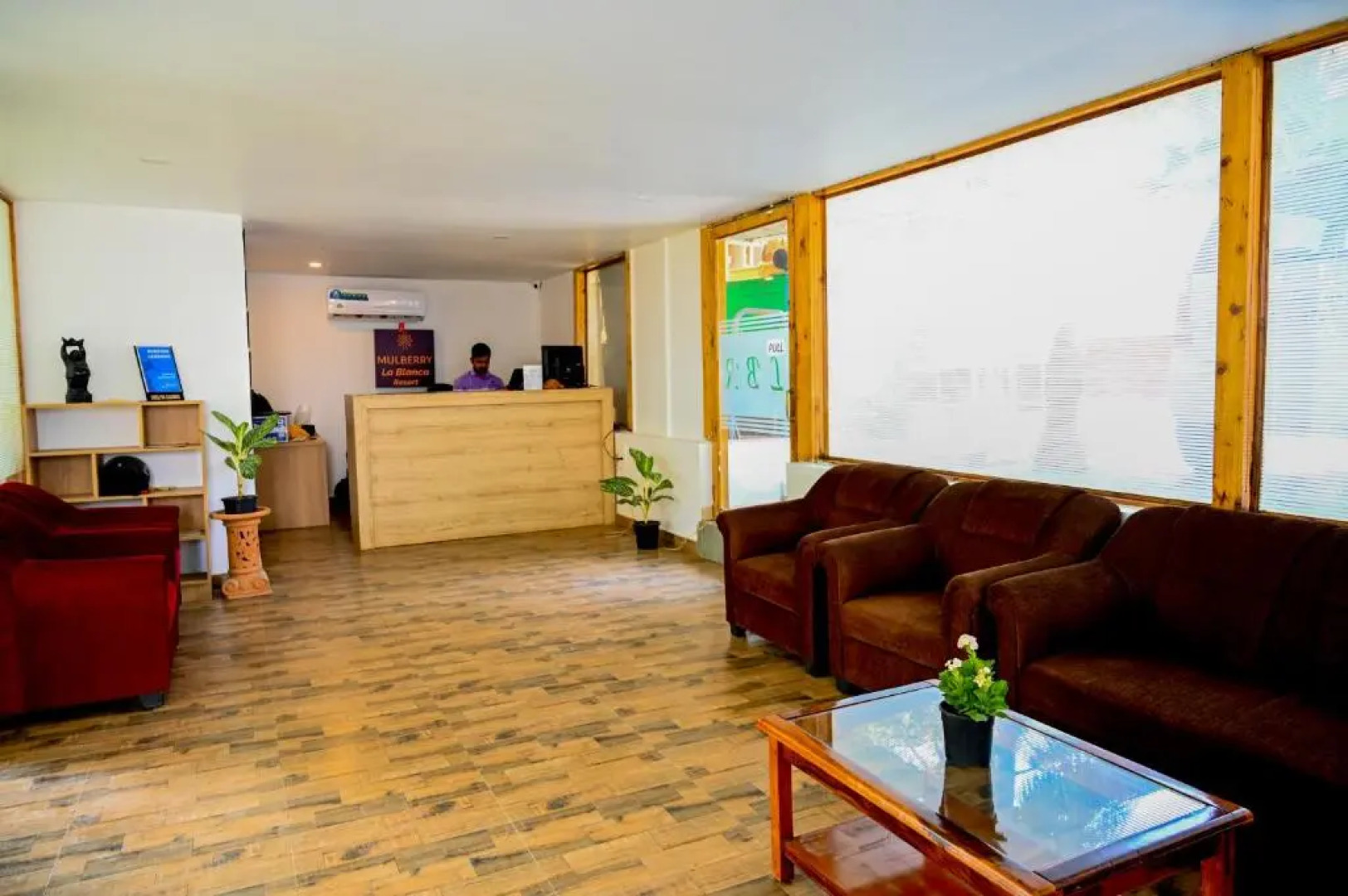 Mulberry La Blanca Resort