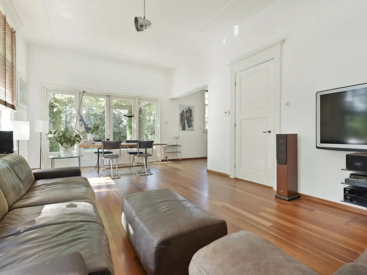 Luxurious Villa in Haarlem with Two Ponds