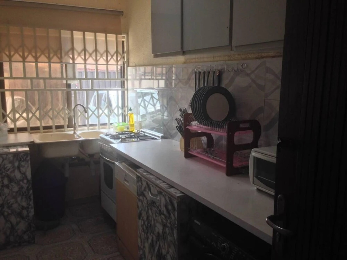 Charming 2-bed Cottage in Benin City