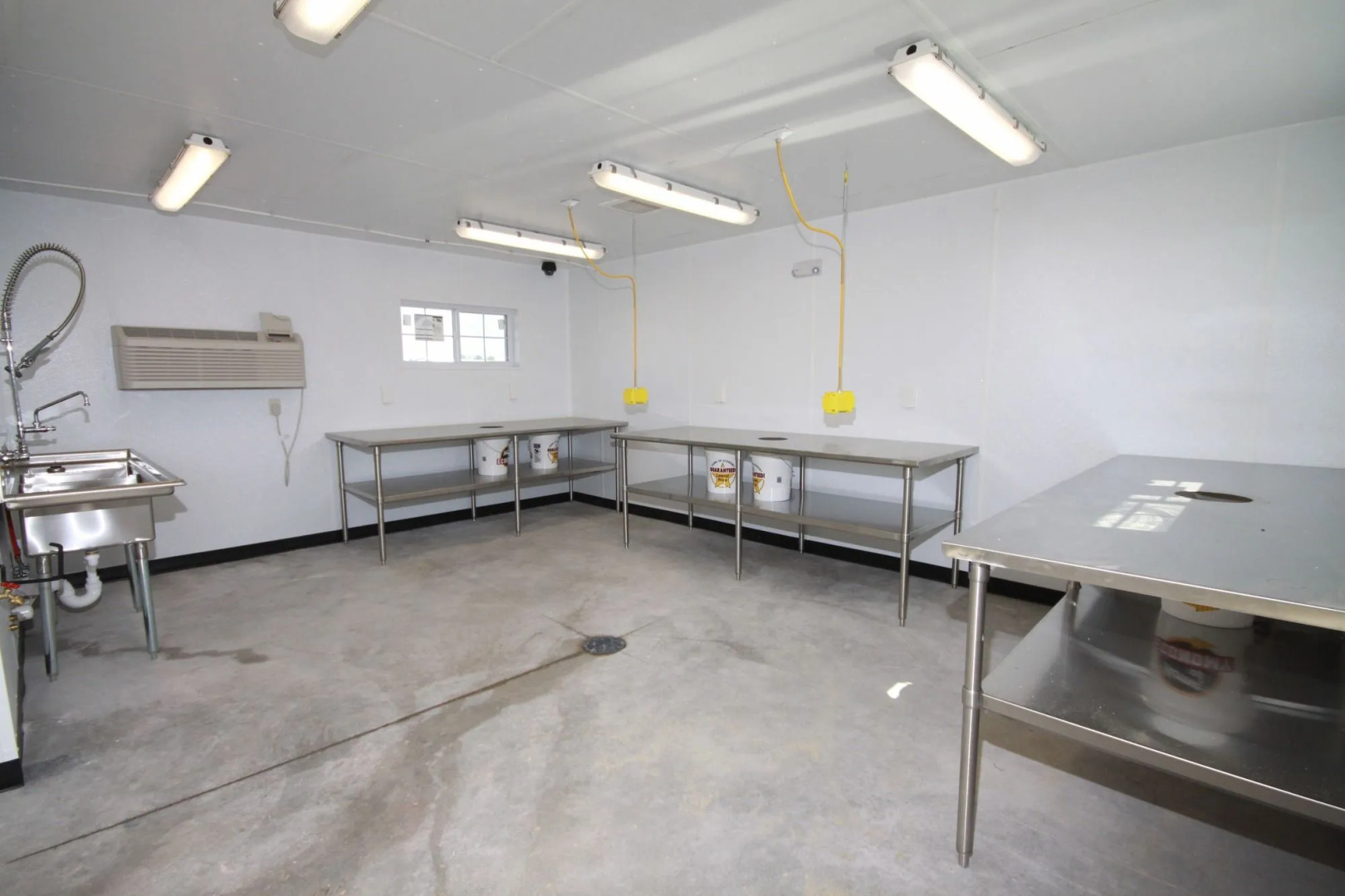 Cobblestone Hotel & Suites – Devils Lake