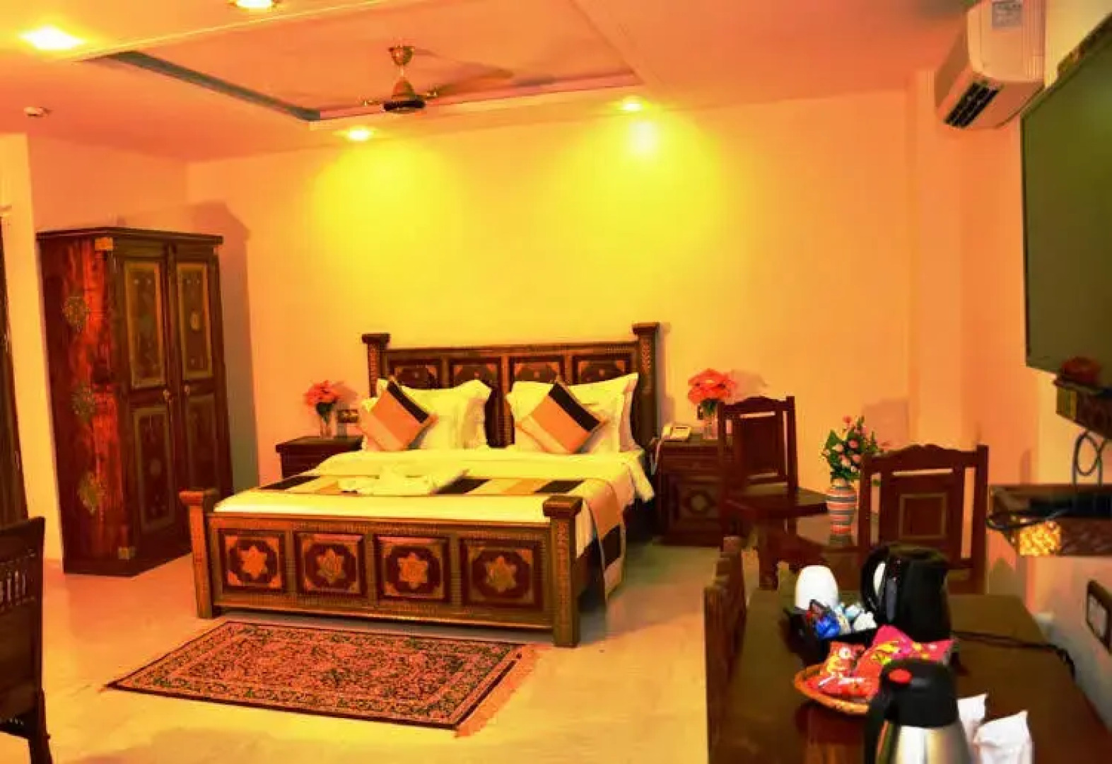 Hotel Malak Mahal Palace