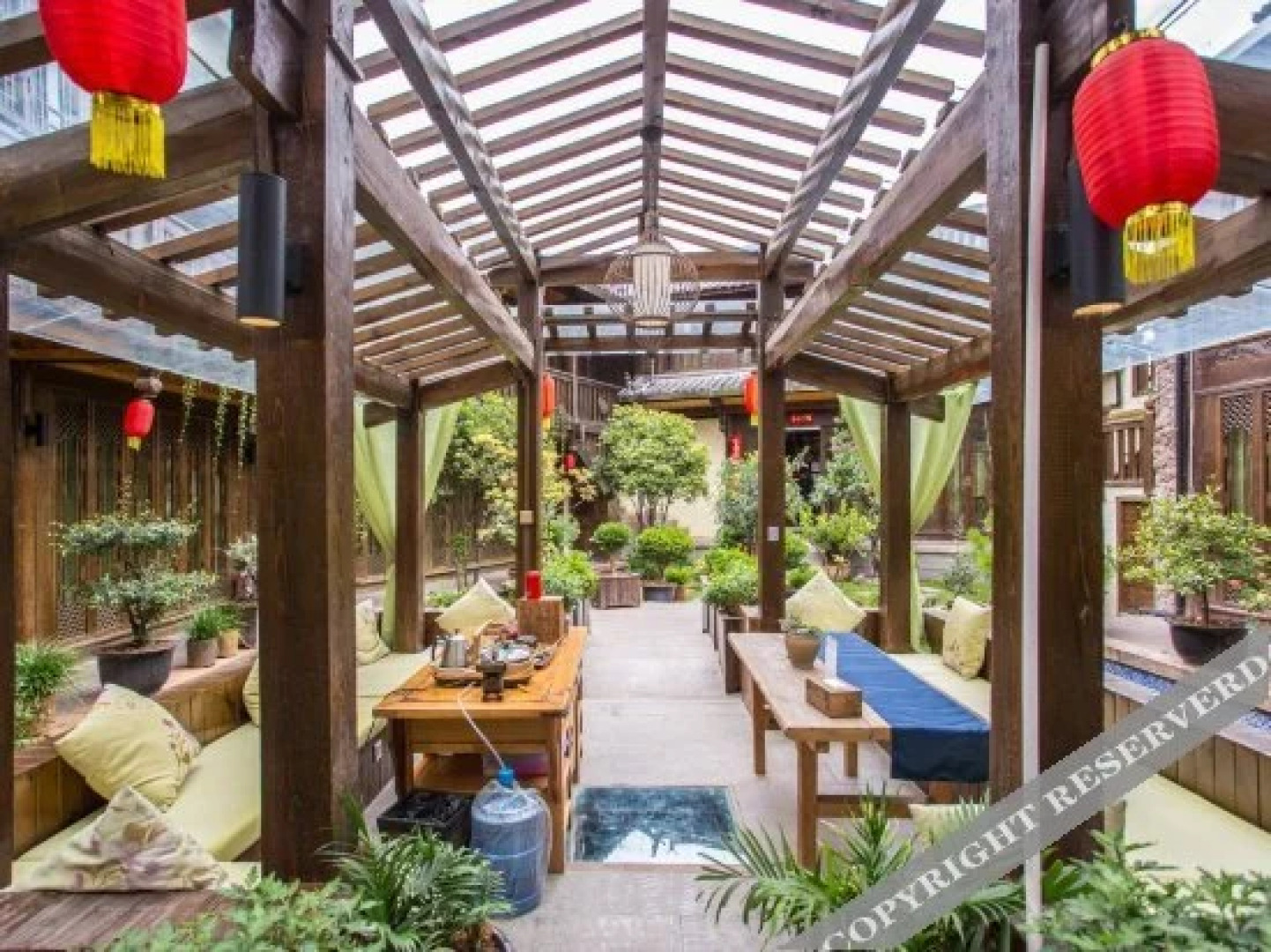 Ruijingna Boutique Inn