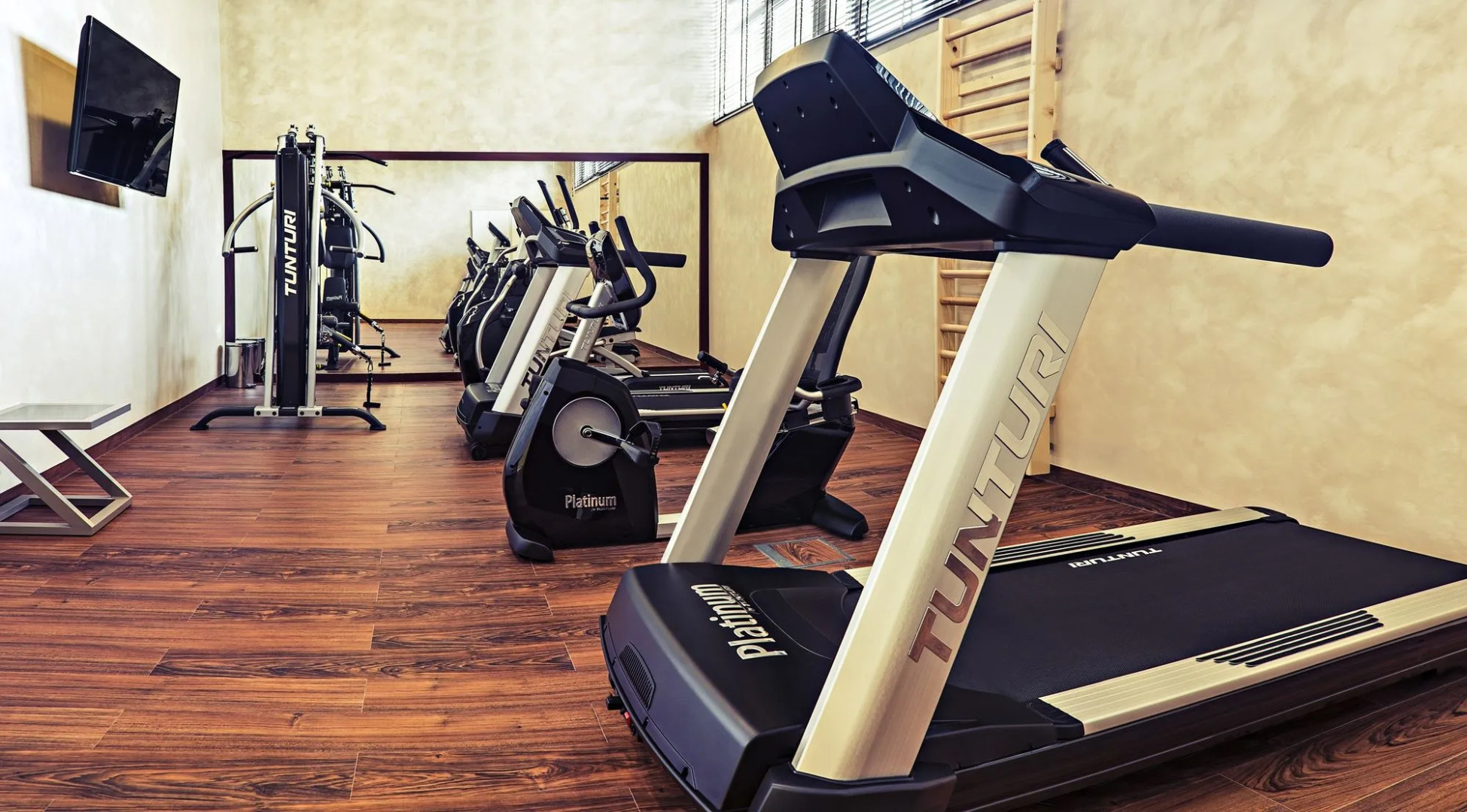 ETO Park Hotel Business & Stadium