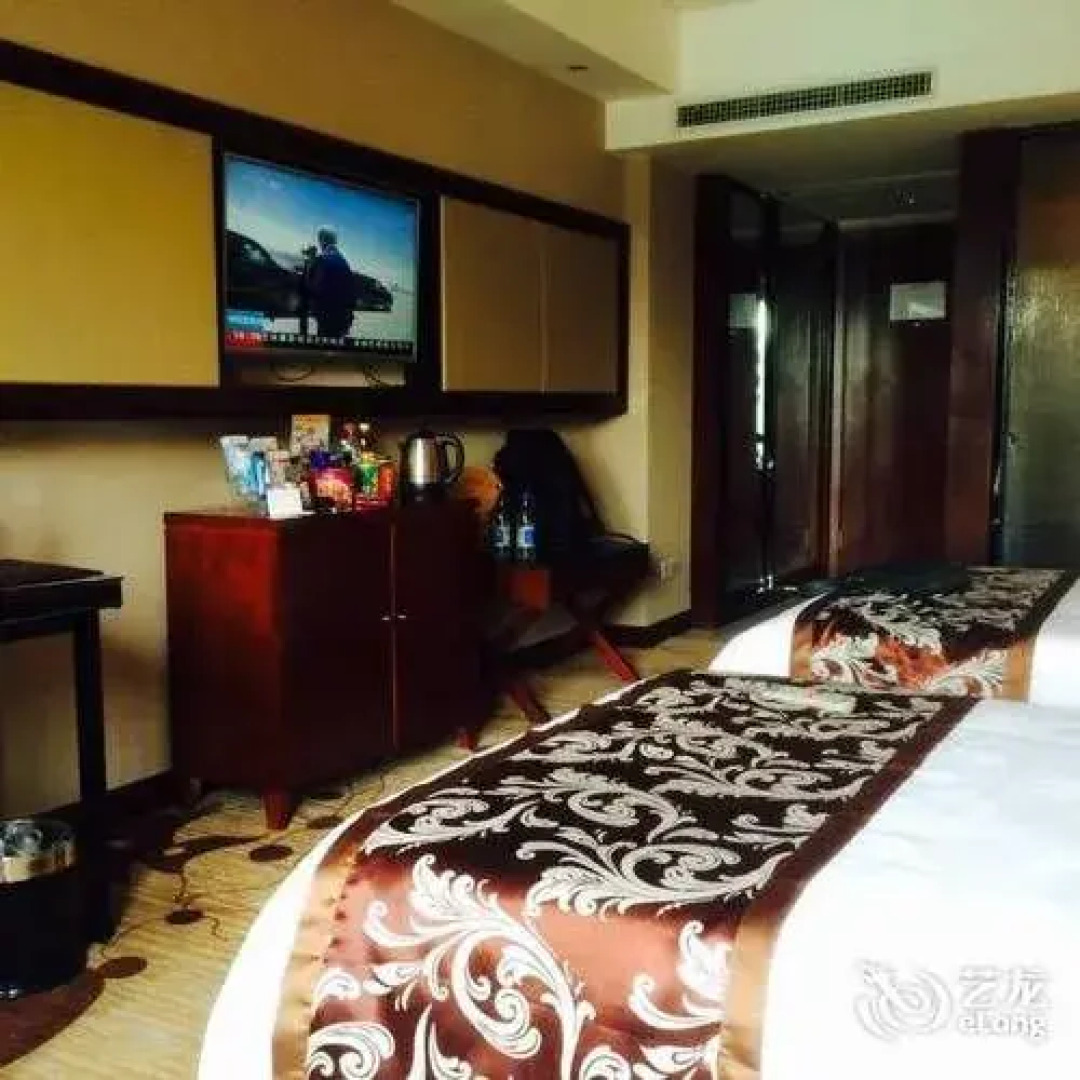 Yichang Riverside No 1 Hotel