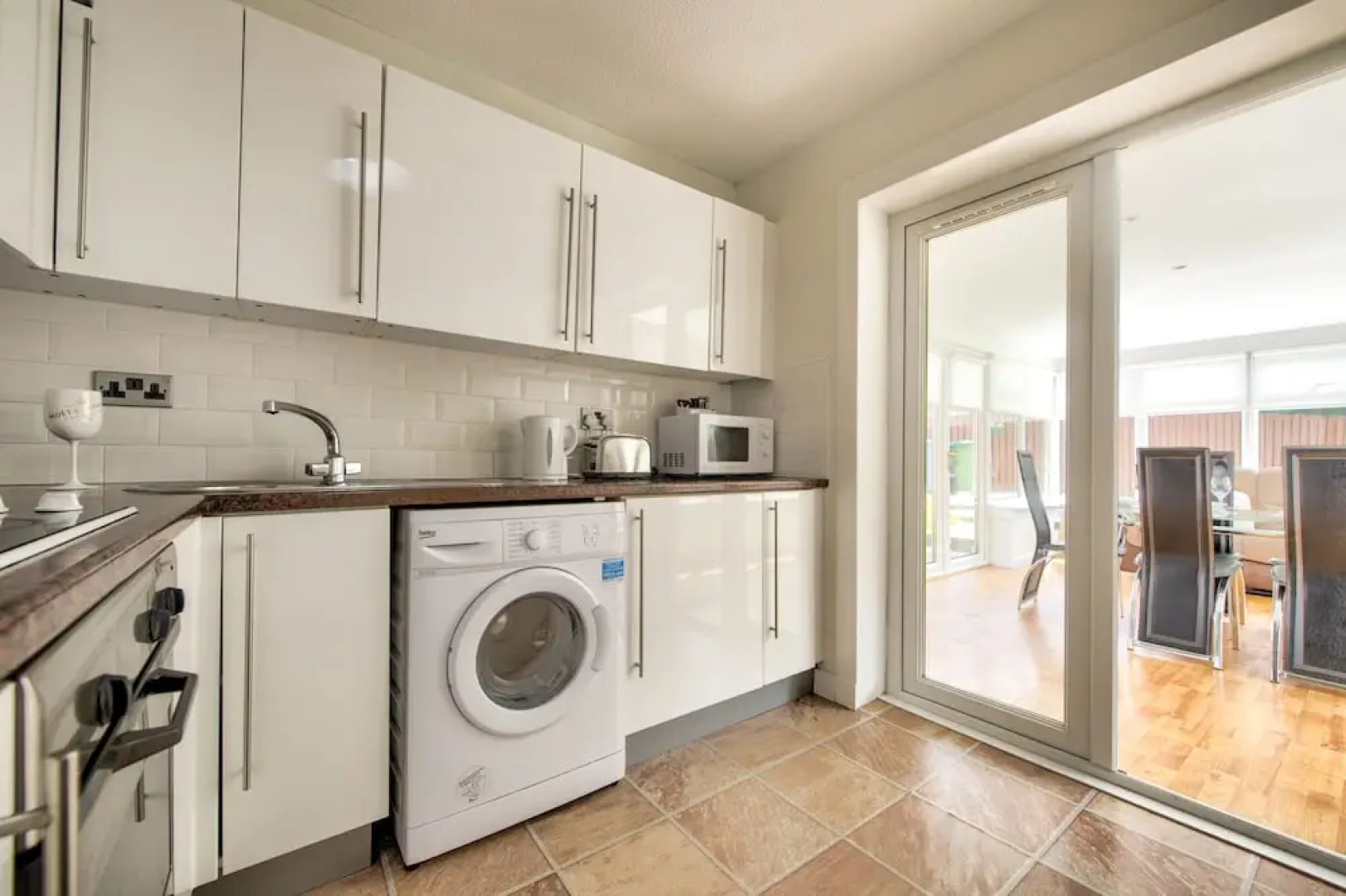 No.17 Serviced Apartment