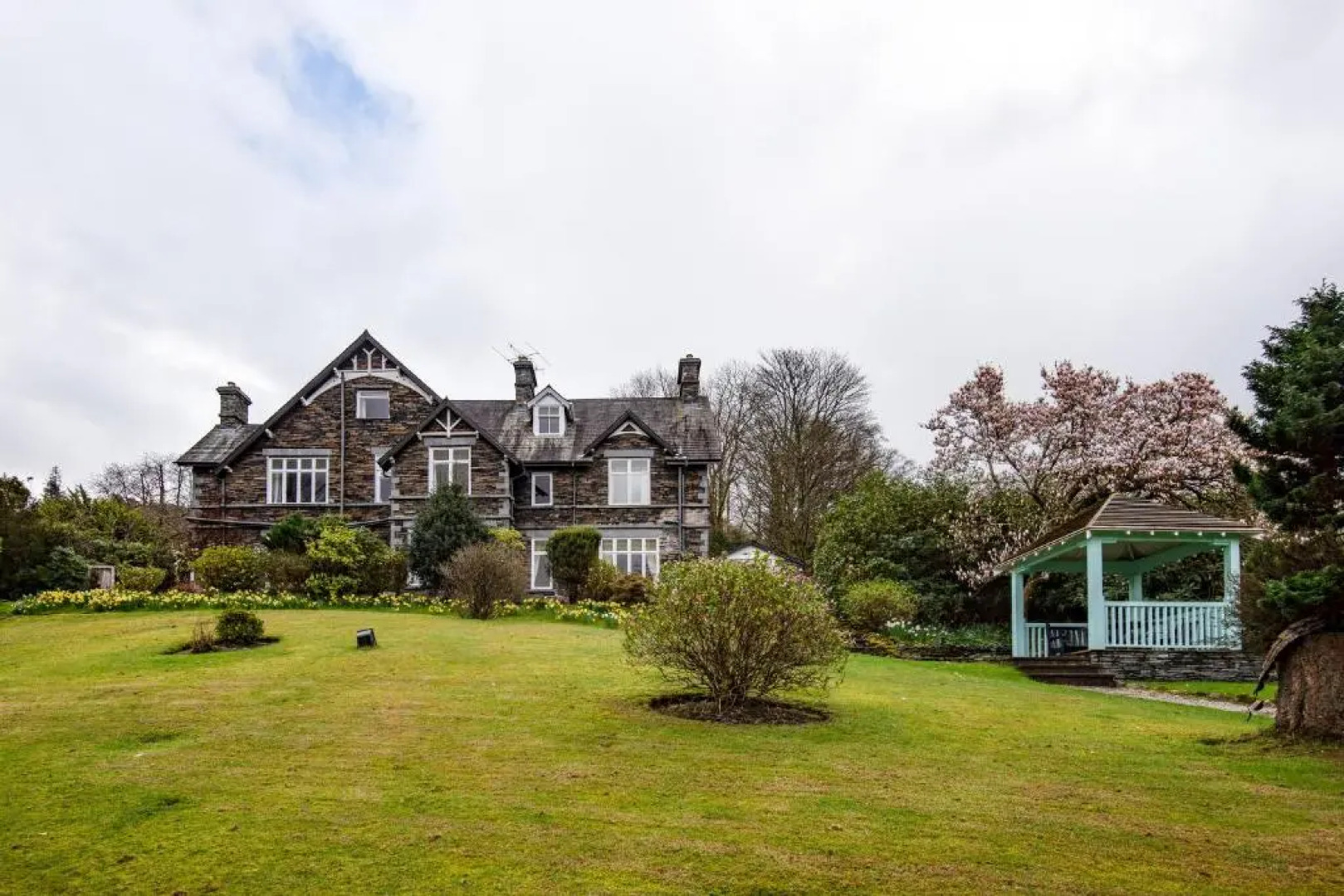 Lakehouse at The Waterhead Inn