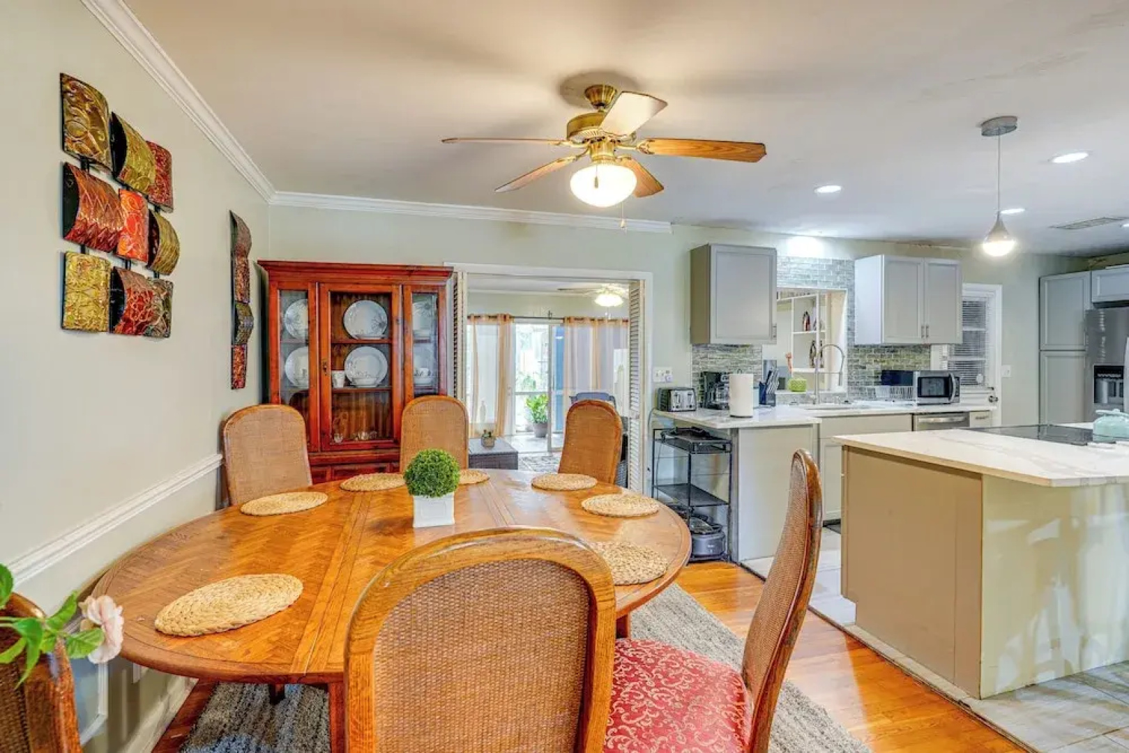 Spacious Plant City Home 1 Mi to Dtwn