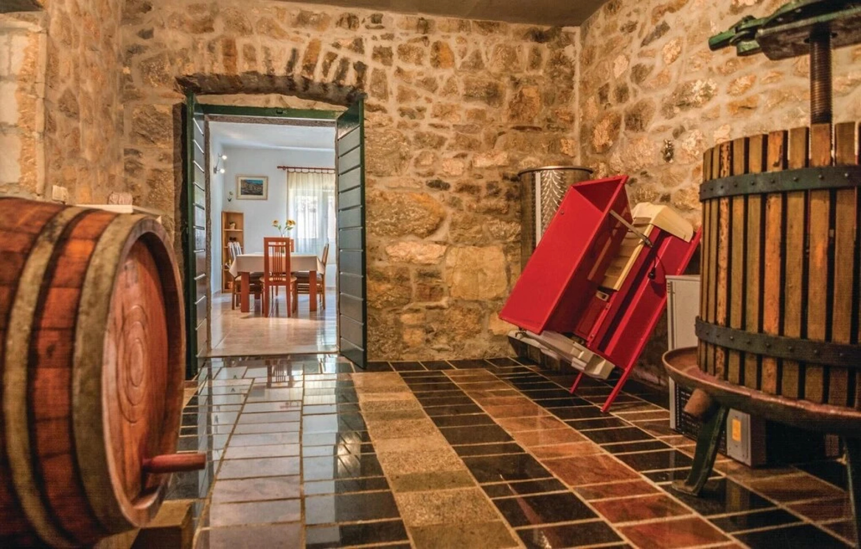 Nice Home in Kucice With Wifi and 4 Bedrooms