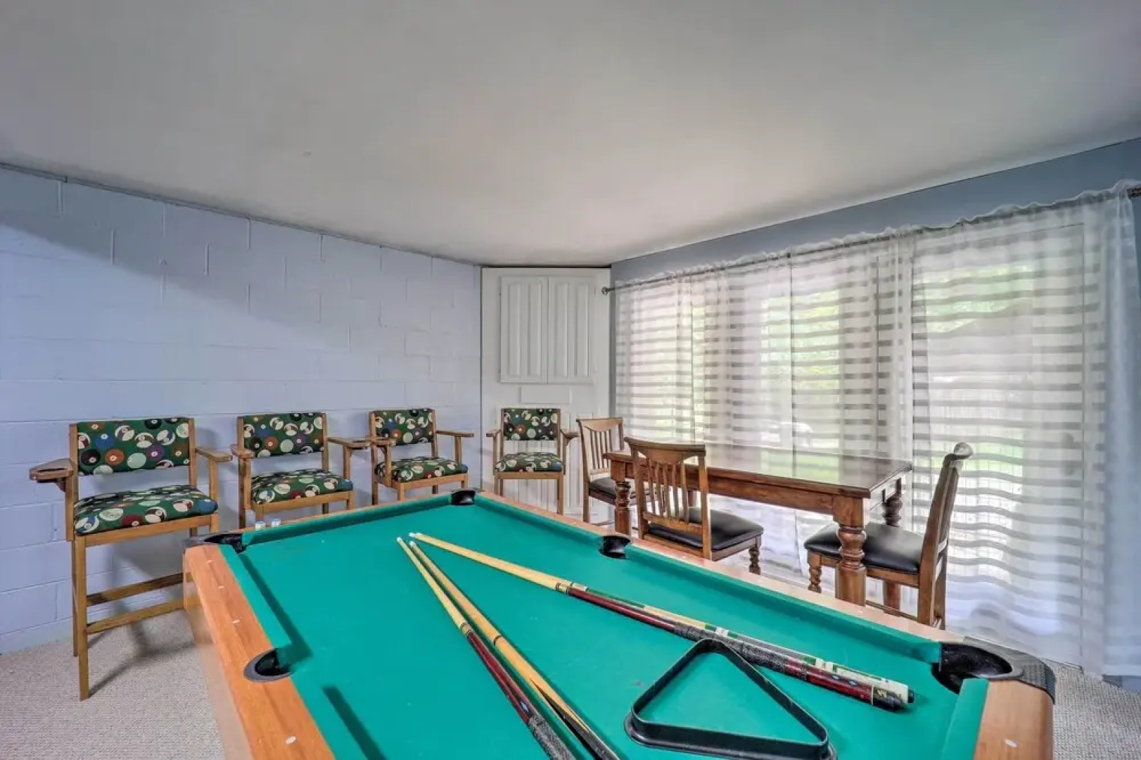 Deep Gap Cottage w/ Fire Pits - Hike & Ski!