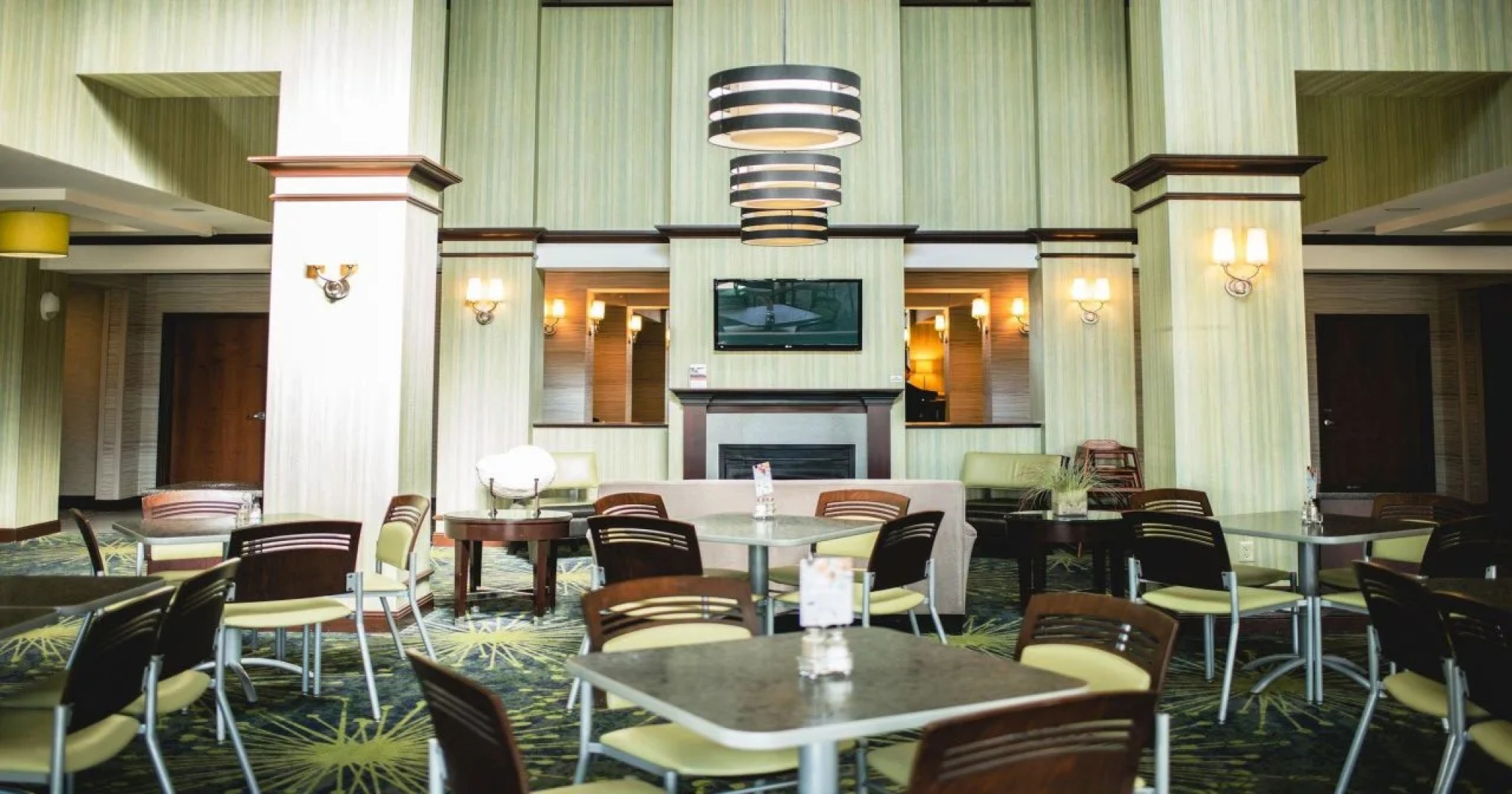 Holiday Inn Express & Suites Morton - Peoria Area by IHG