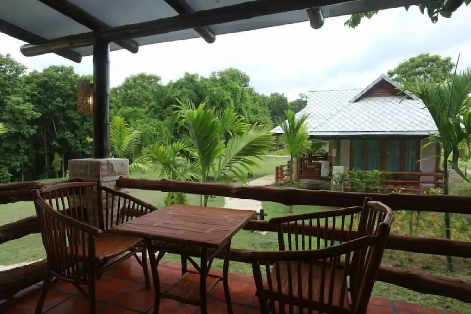 Chiangkham Luang Resort