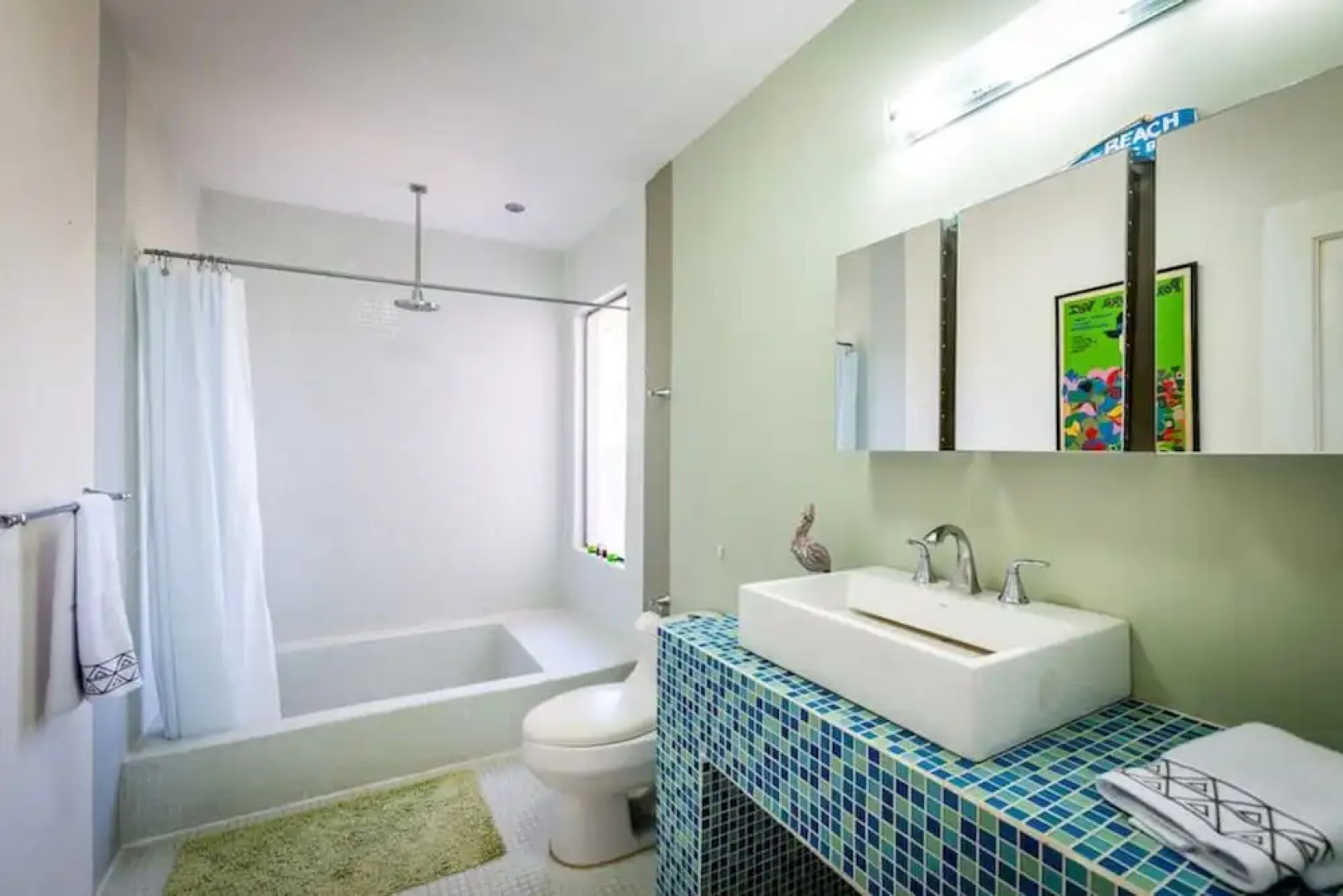 Modern Hillside Home with Sleek Interiors and Panoramic Poolside Views