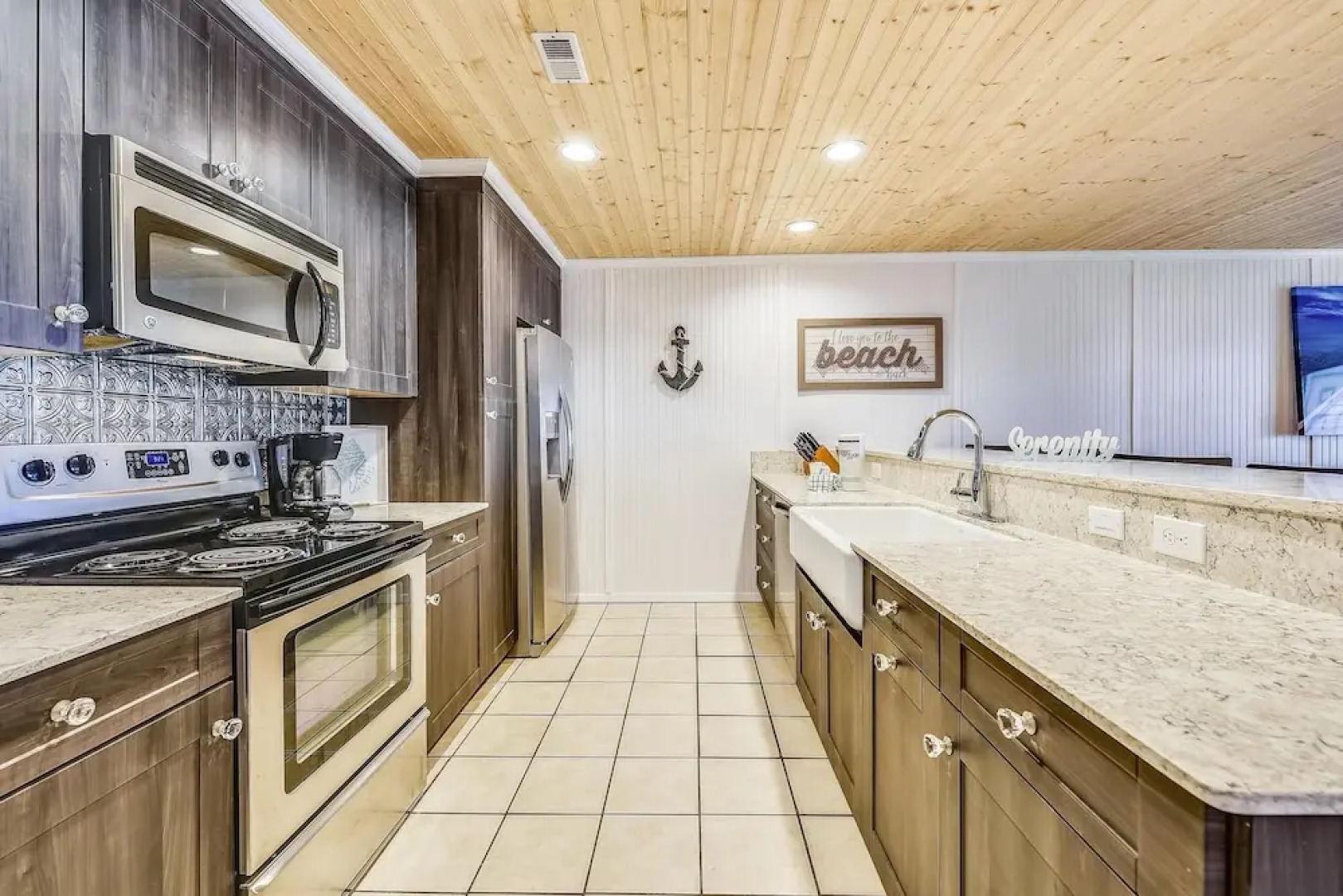 Grand Lagoon Cove by Book That Condo