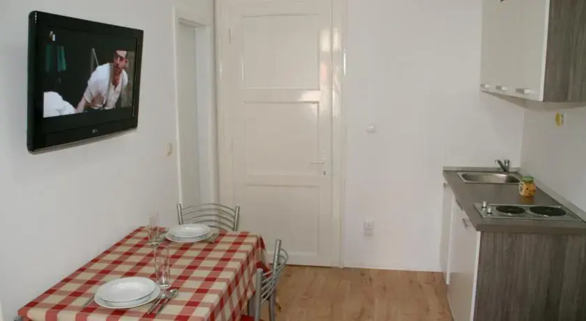 Split Easy Going Rooms