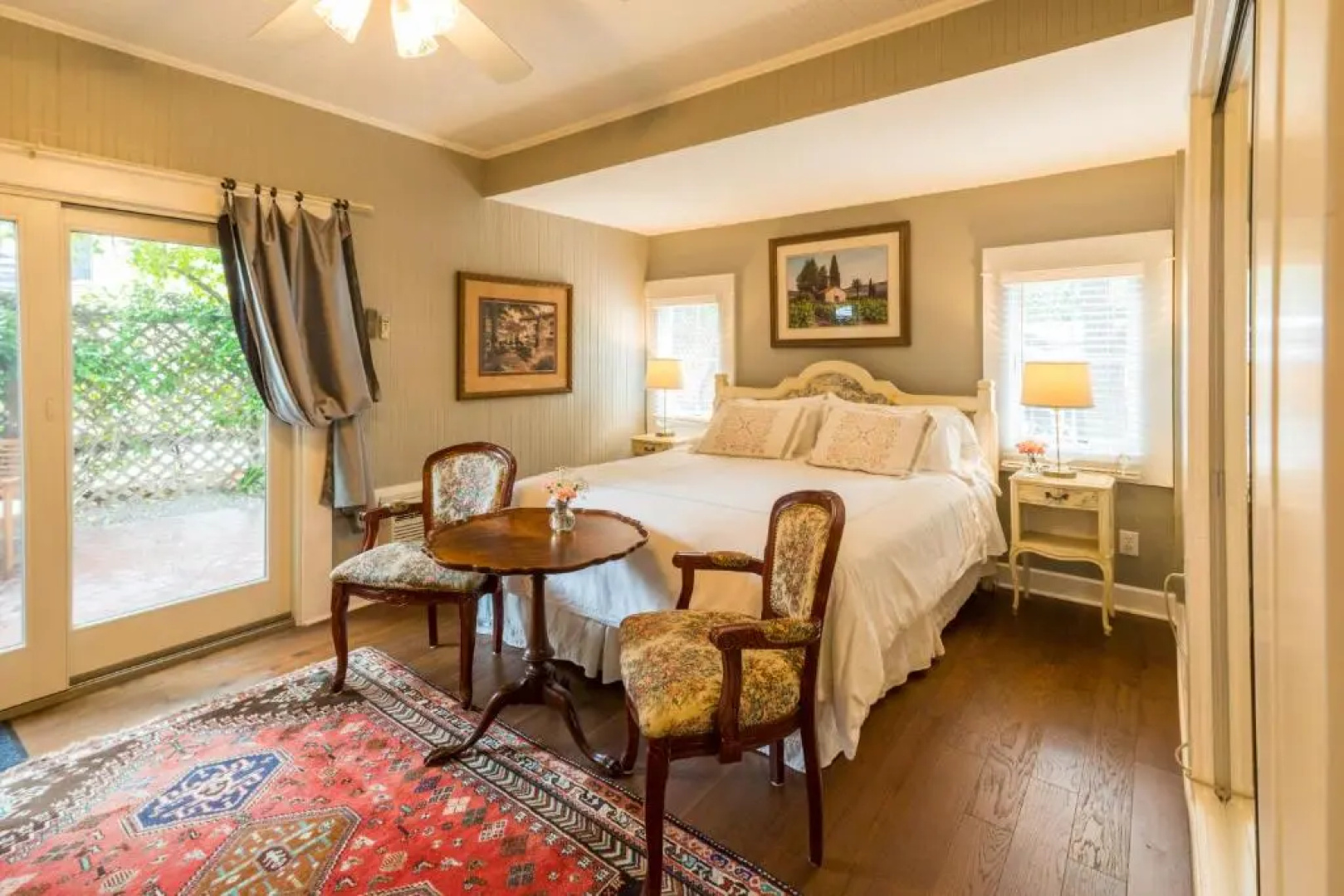 Inn St Helena