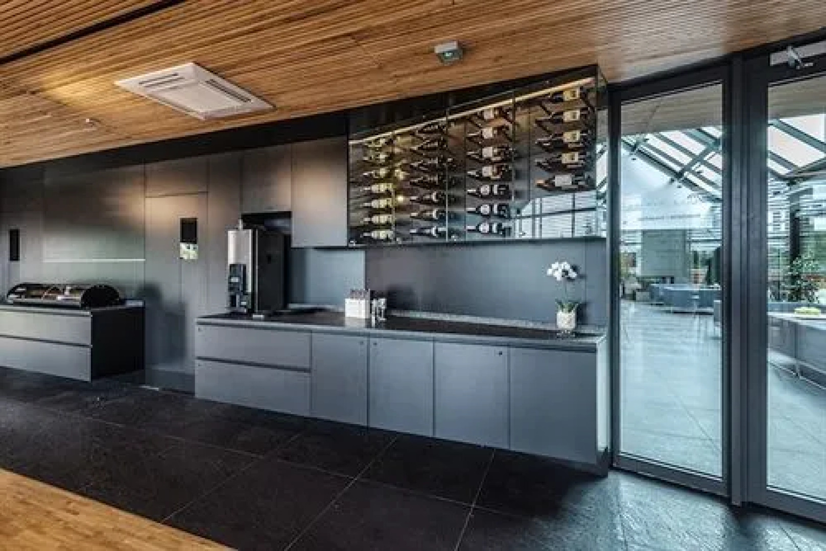 Regatta Hotel Restauracja Spa