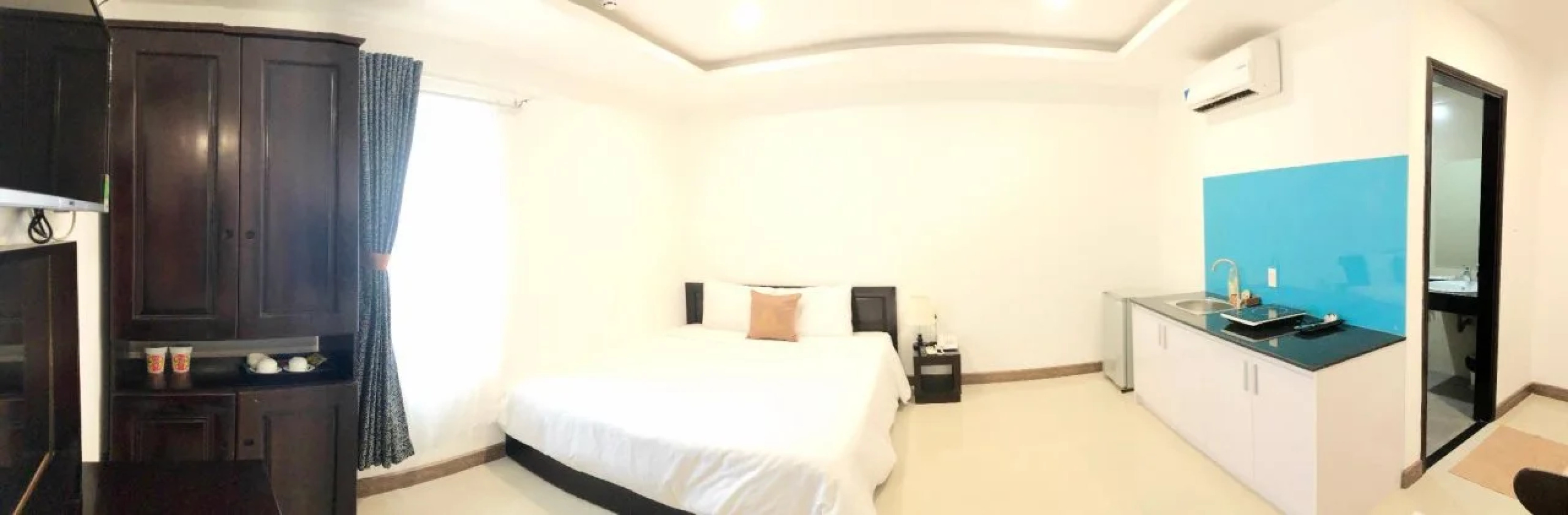 Phuong Dong Hotel & Apartment