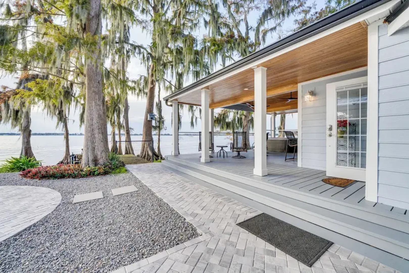 Hot Tub & Fire Pit: Lakefront Home on Lake Eloise