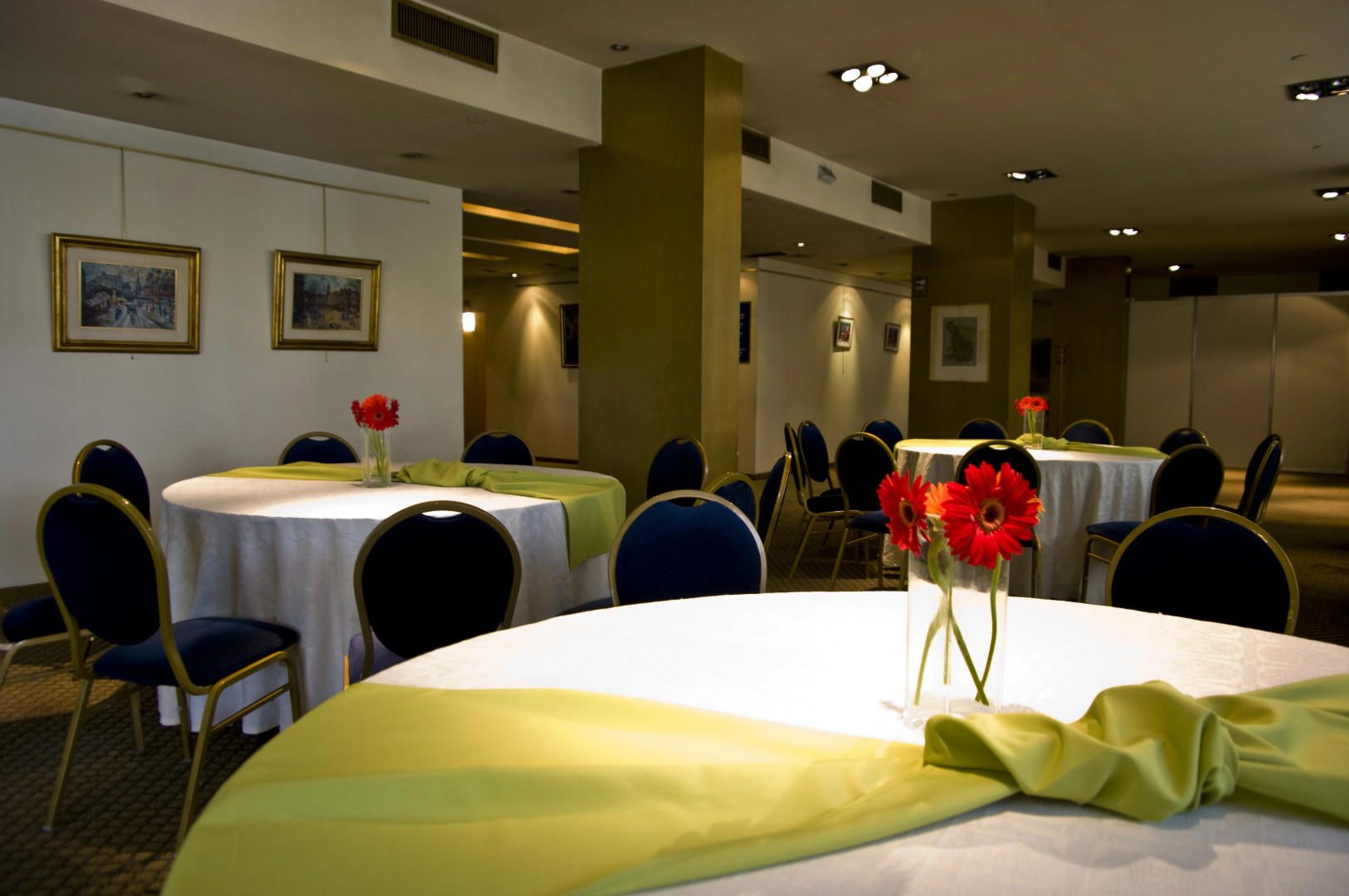 Ariston Hotel