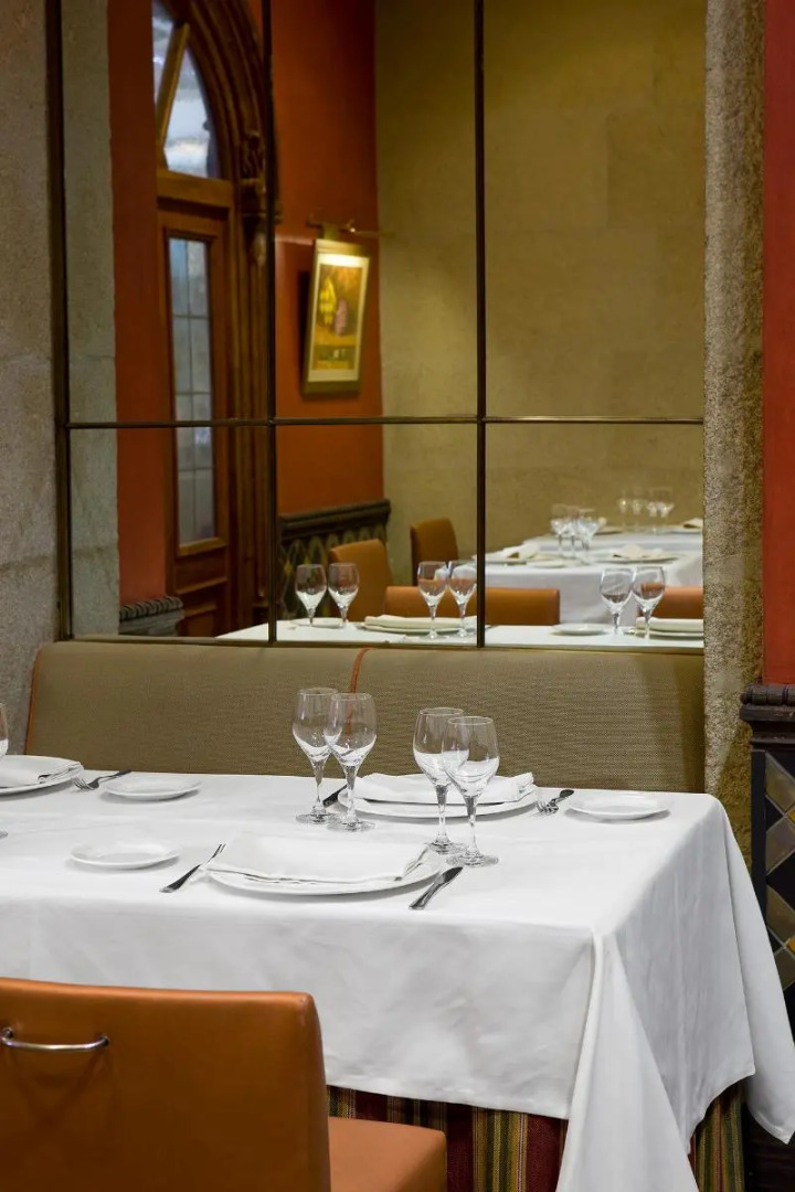 Отель NH Collection Vigo