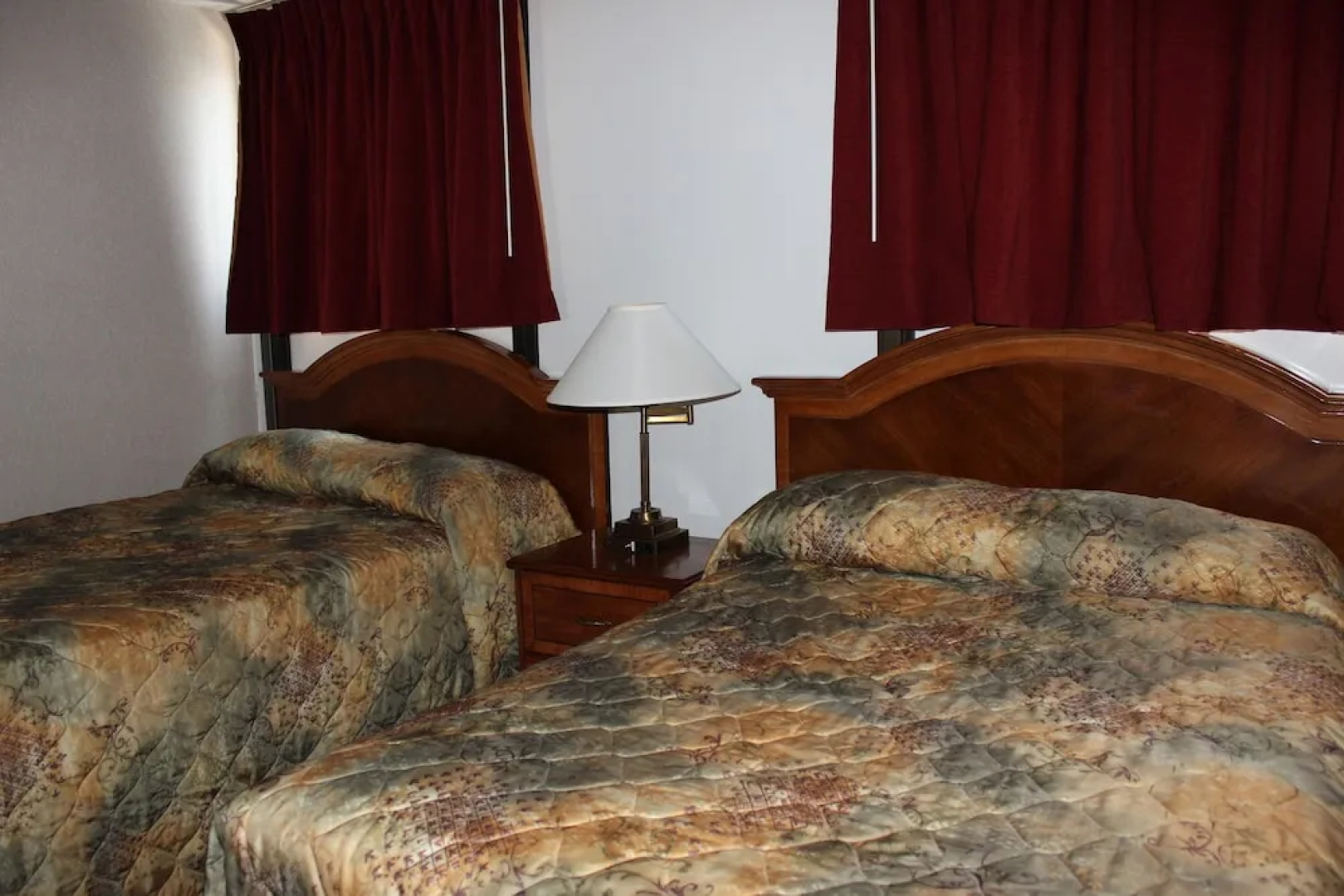 Carideon Motel
