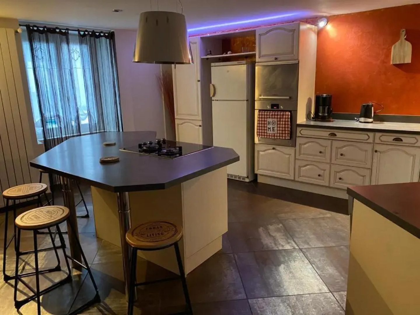 Maison au pied des montagnes à 30mn des stations