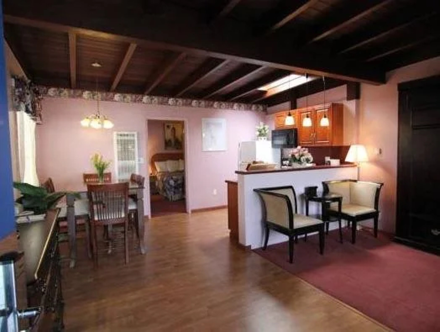 Edgewater Beach Motel