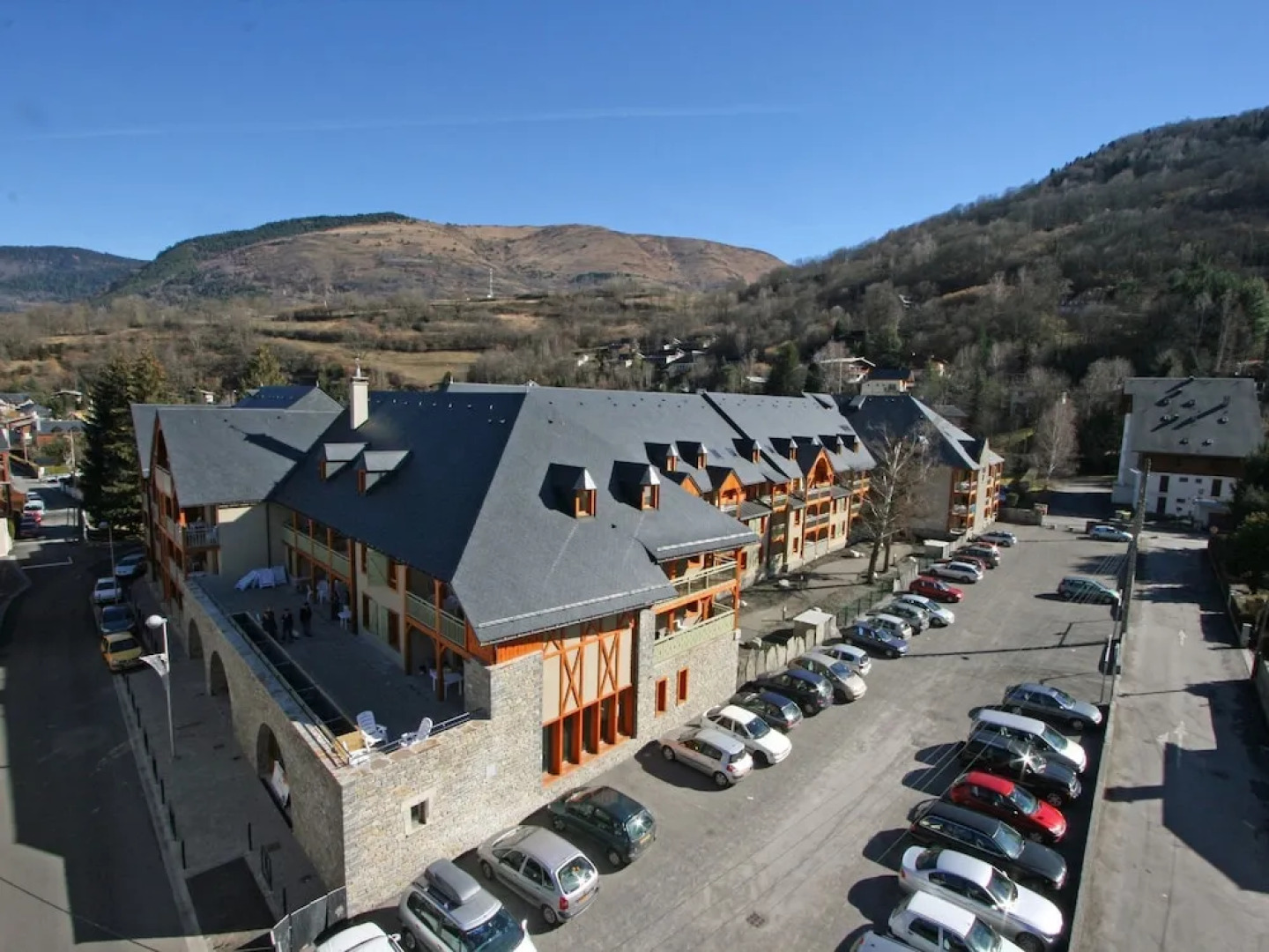 Traditional Apartment Just 300 m. From the Thermal Baths