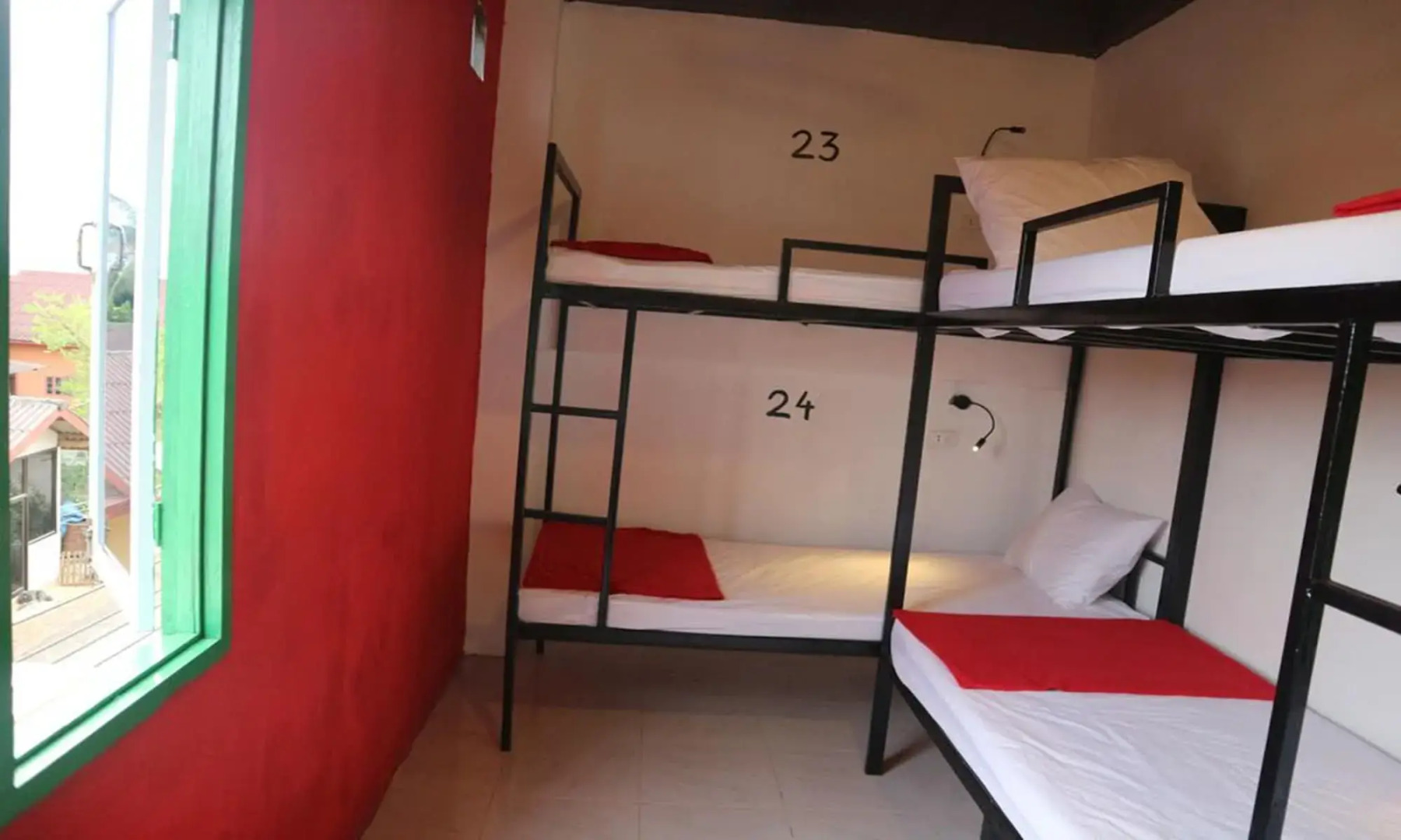 Vang Vieng Rock Backpacker Hostel