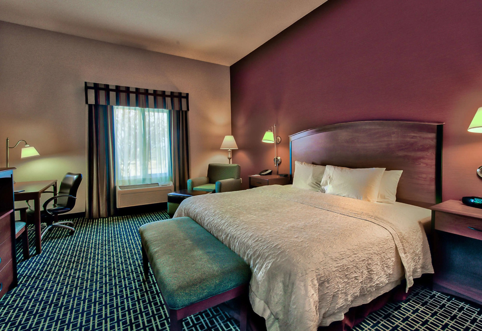 Hampton Inn & Suites Ridgecrest
