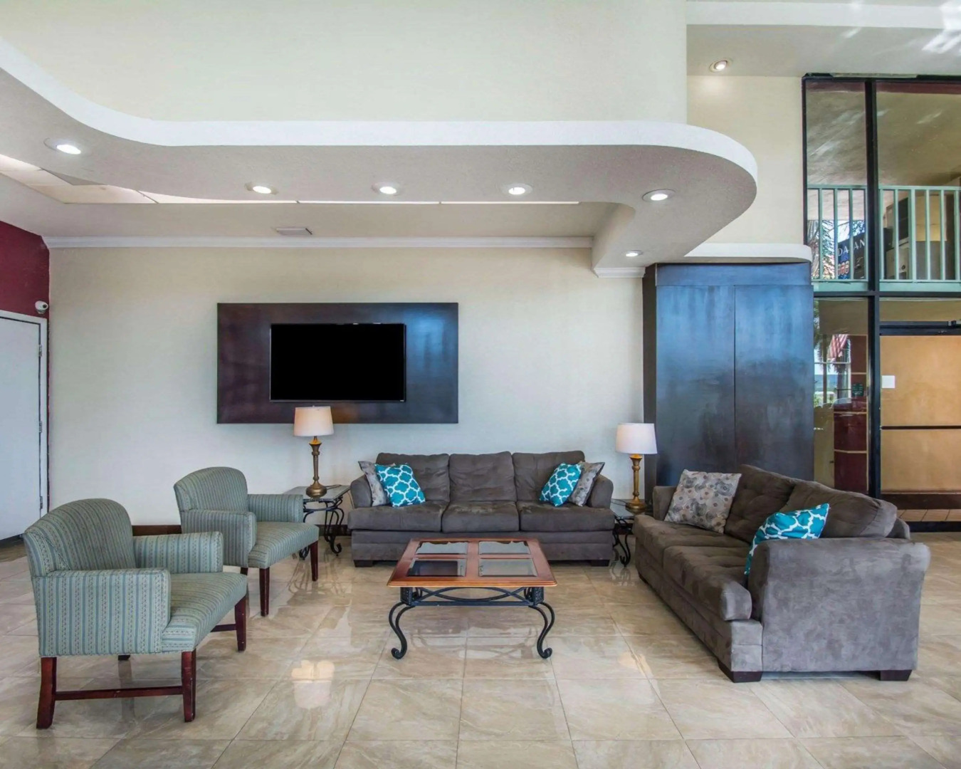 Quality Inn & Suites at Tropicana Field