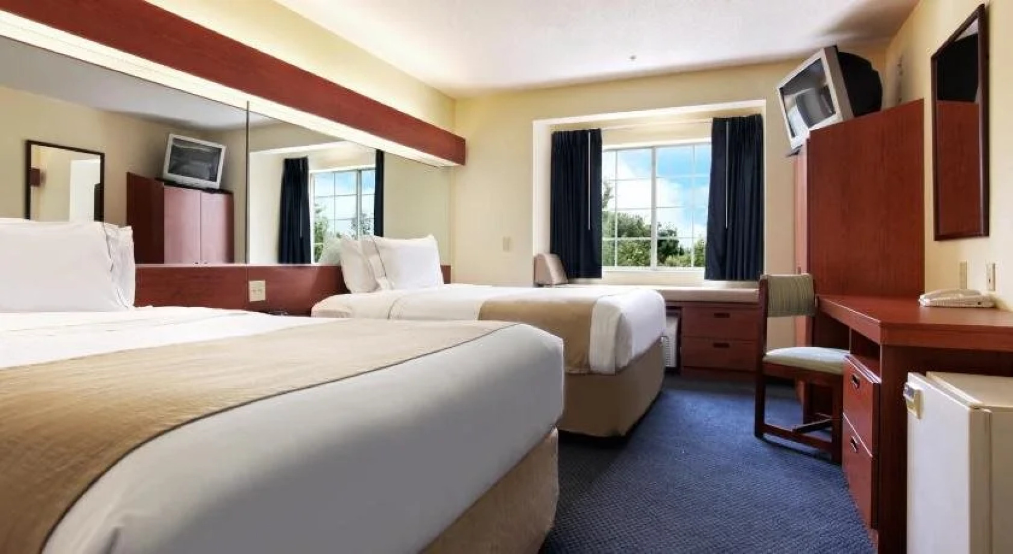 Rincon Inn and Suites