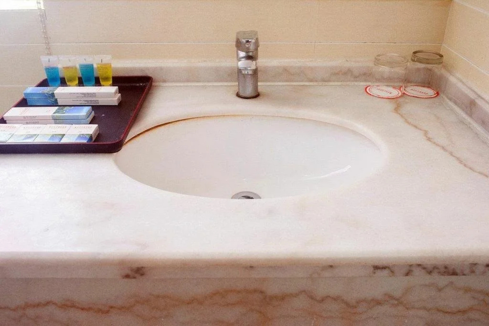 Haimen Yuanfen Tiankong Business Hotel