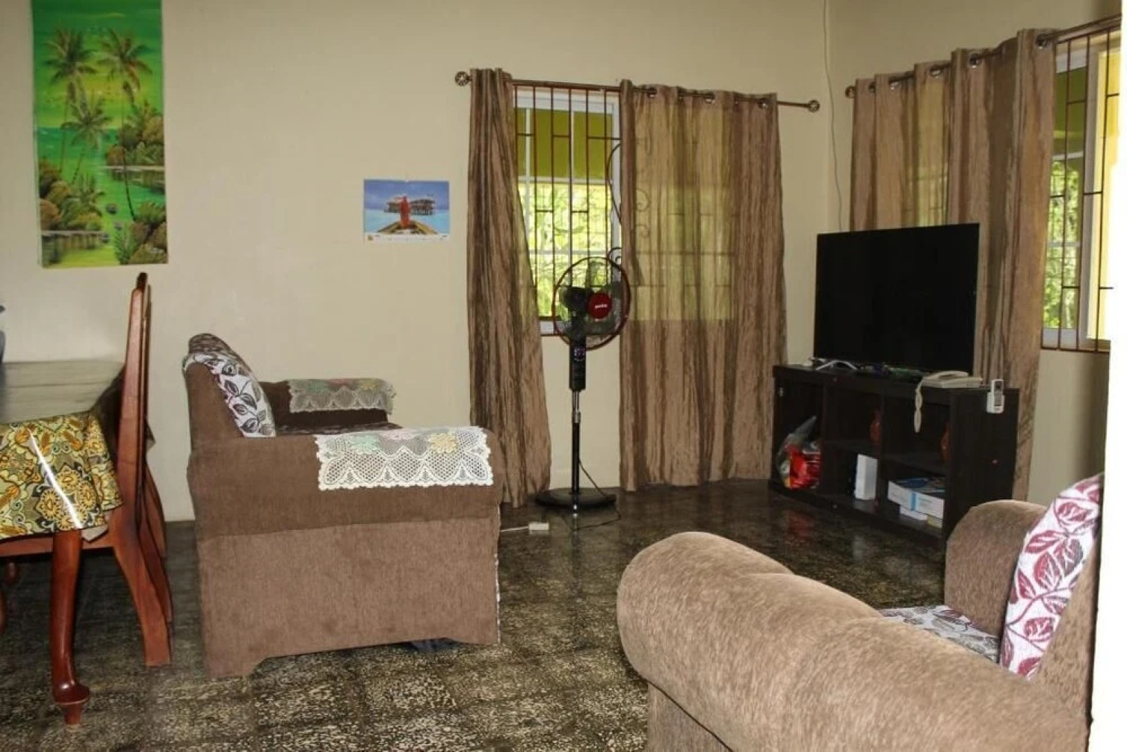 Summer Hill air bnb Home Away From Home