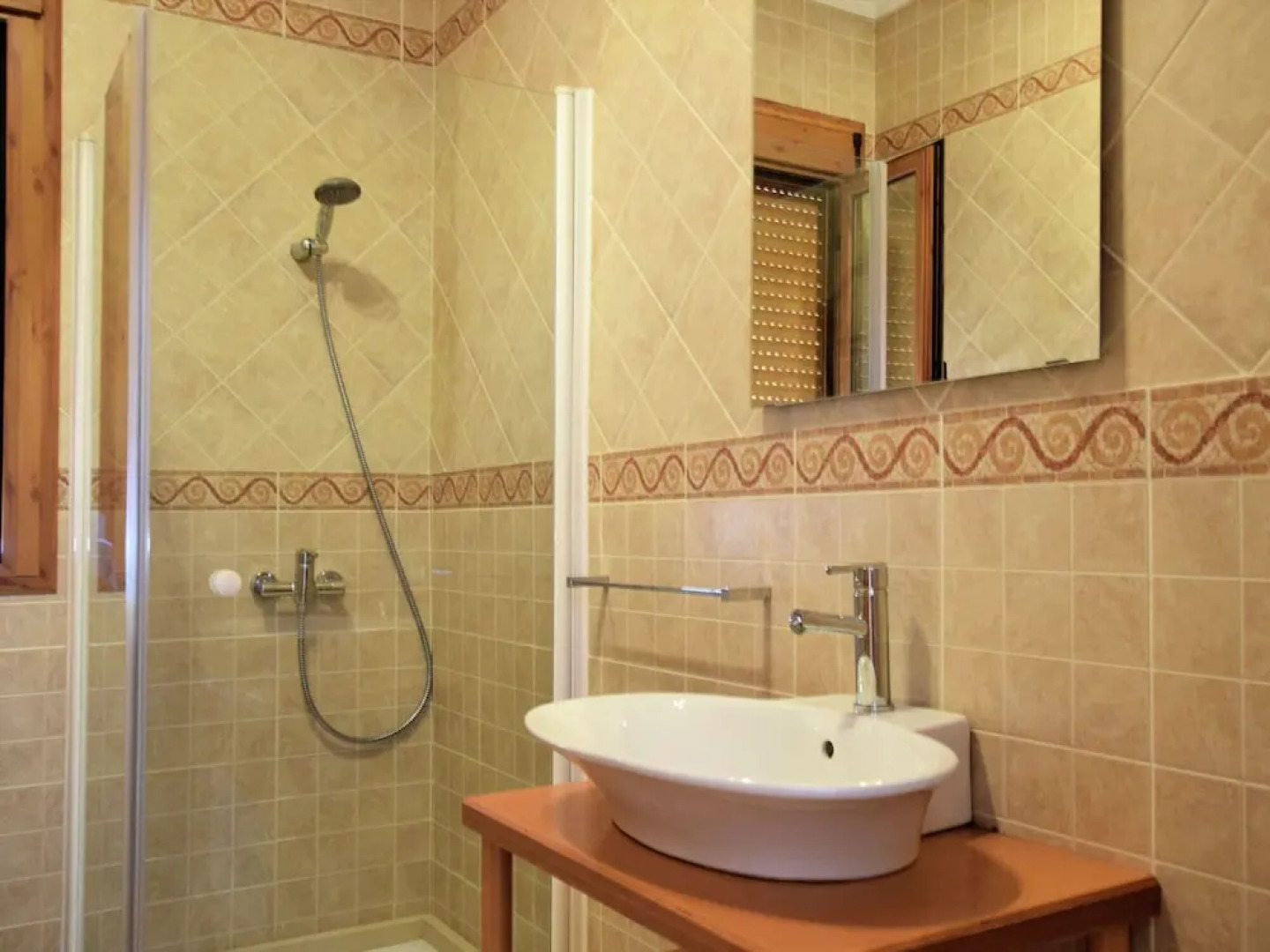 Spacious Villa With Private Pool and Stunning Views Near Iznájar