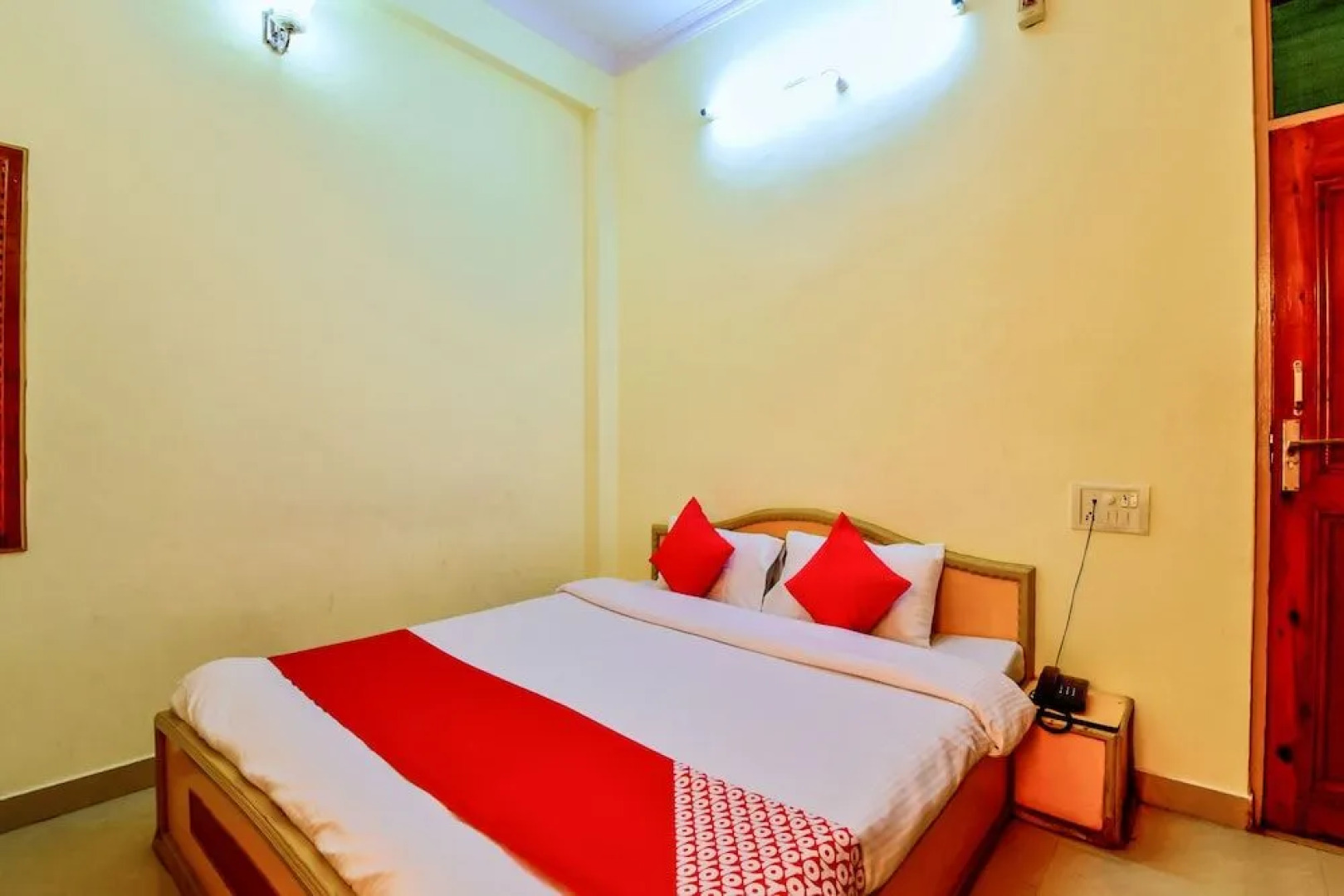 Oyo 29302 Besillio Grand Hotel