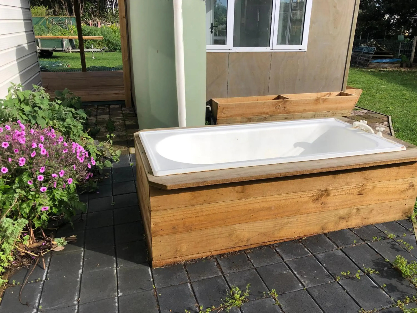 @Taradise-Opunake - eco-friendly Coastal hideaway