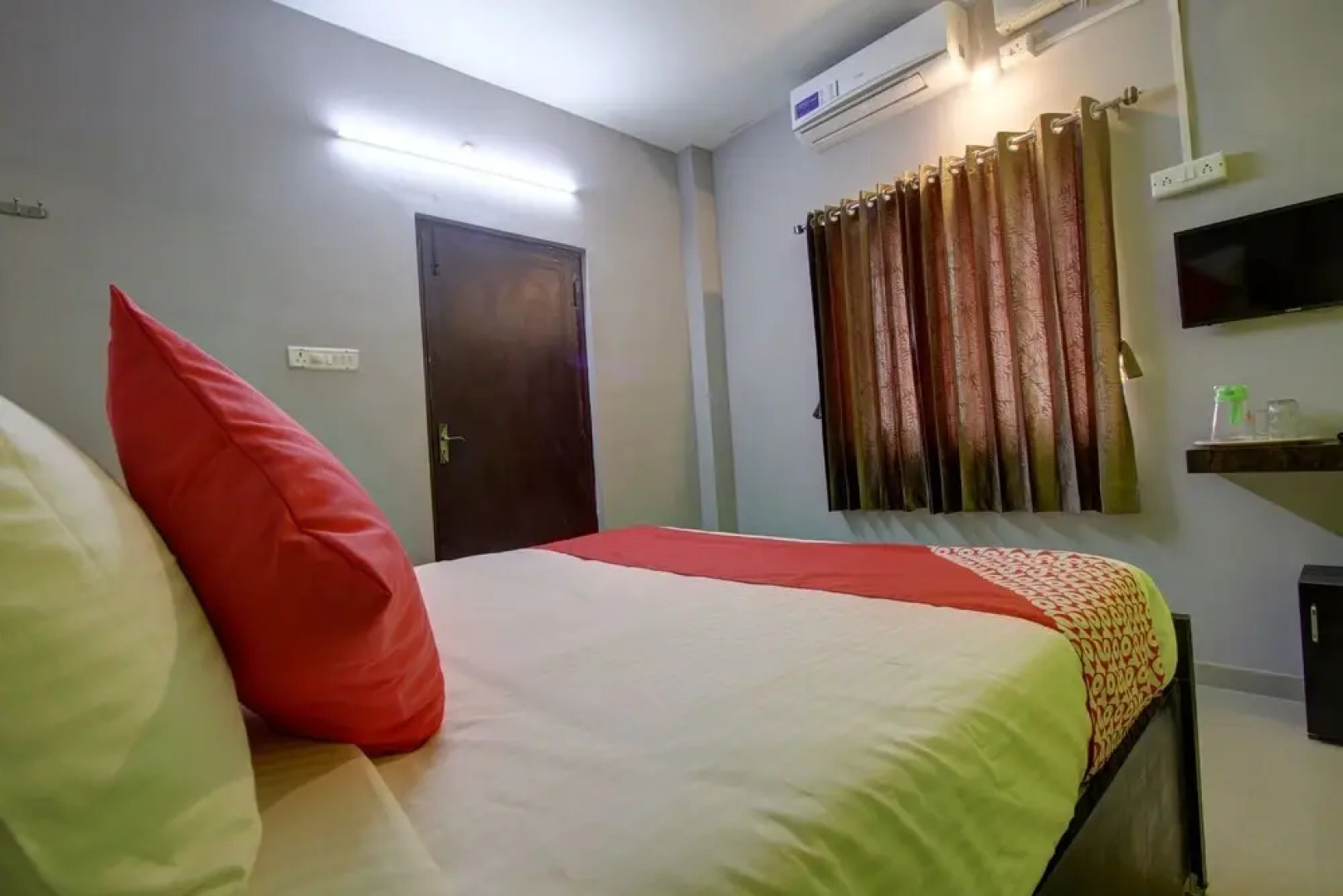 GM Grande by OYO Rooms