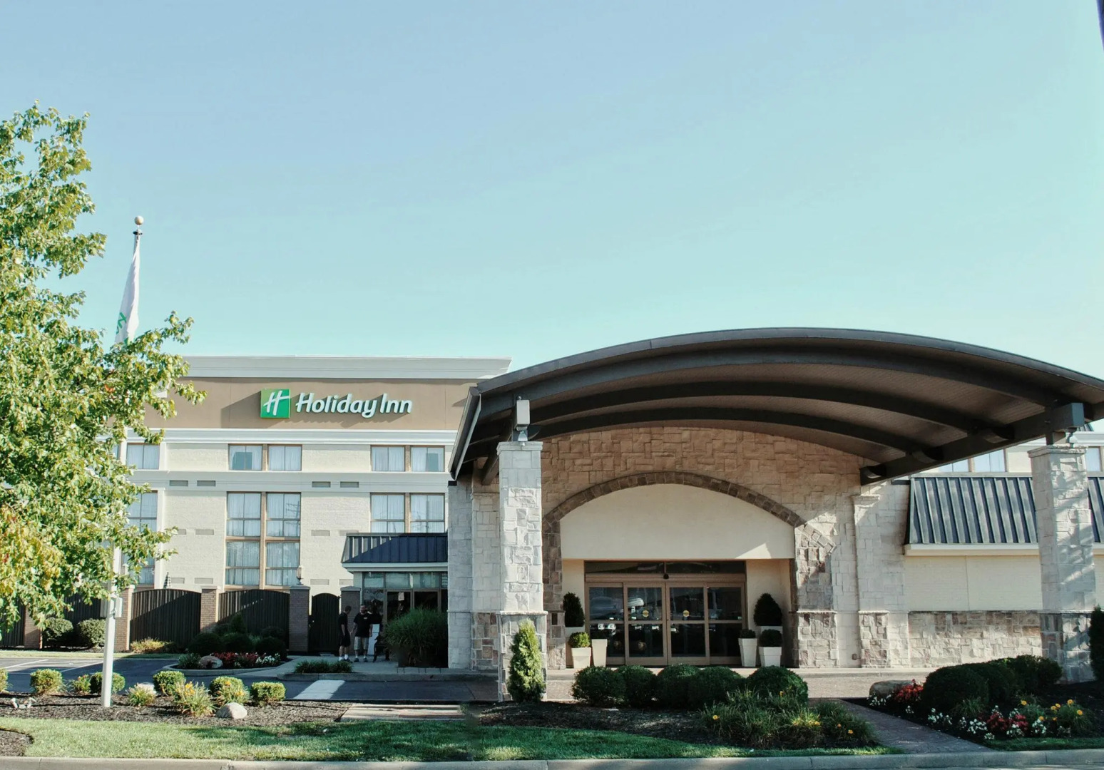 Holiday Inn Cincinnati-Riverfront by IHG