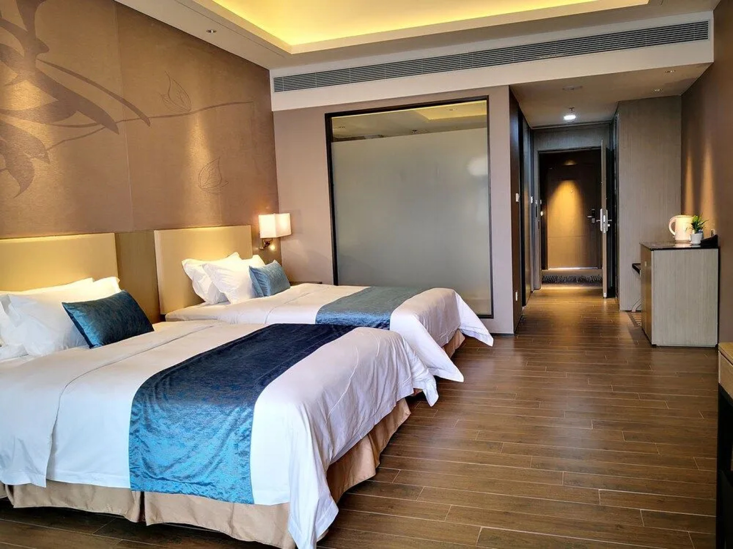 Country Garden Holiday Hot Spring Hotel