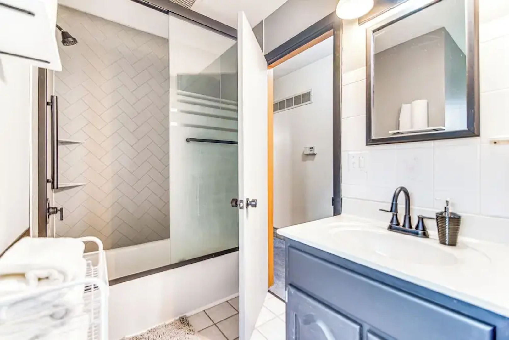 Milwaukee Home w/ Fire Pit ~ 8 Mi to Lake Michigan