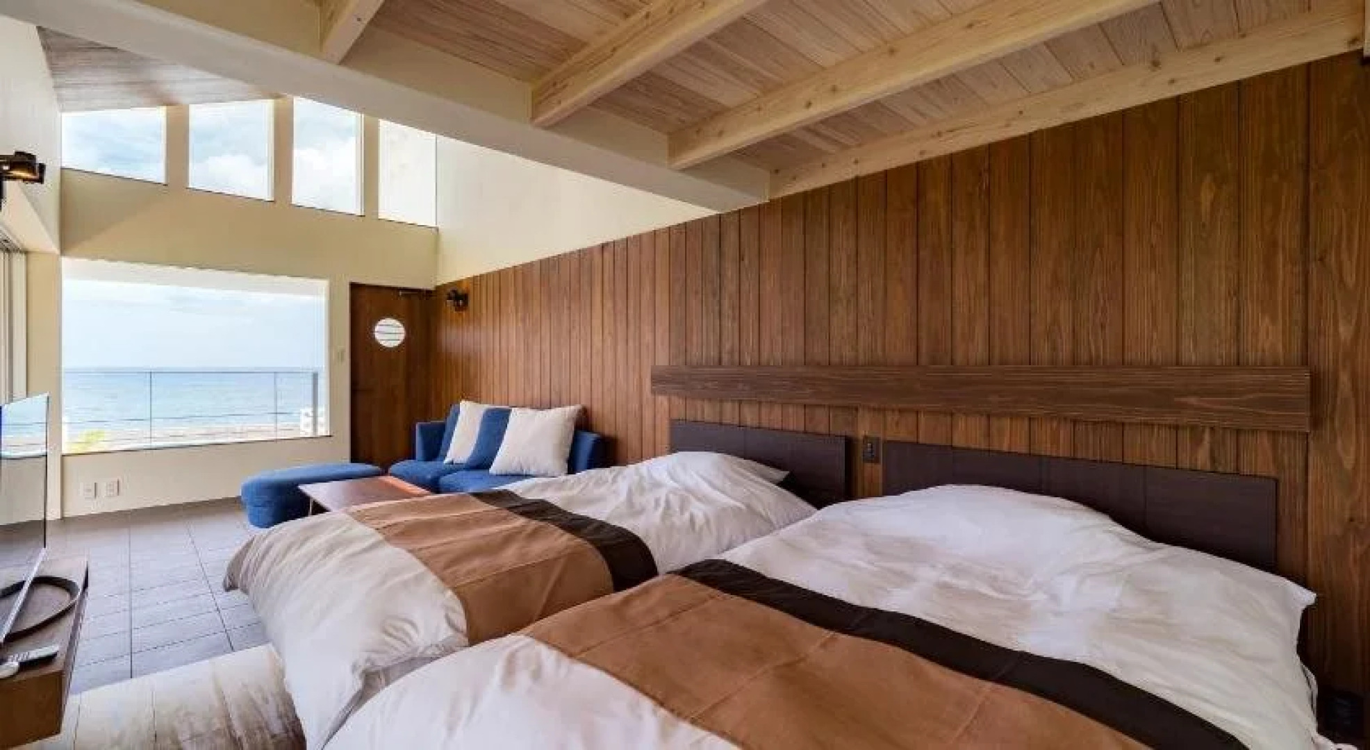 Keiki BeachHouse & Cafe