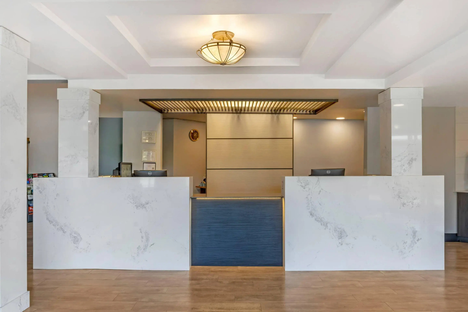 Edgewater Inn and Suites, an Ascend Collection Hotel