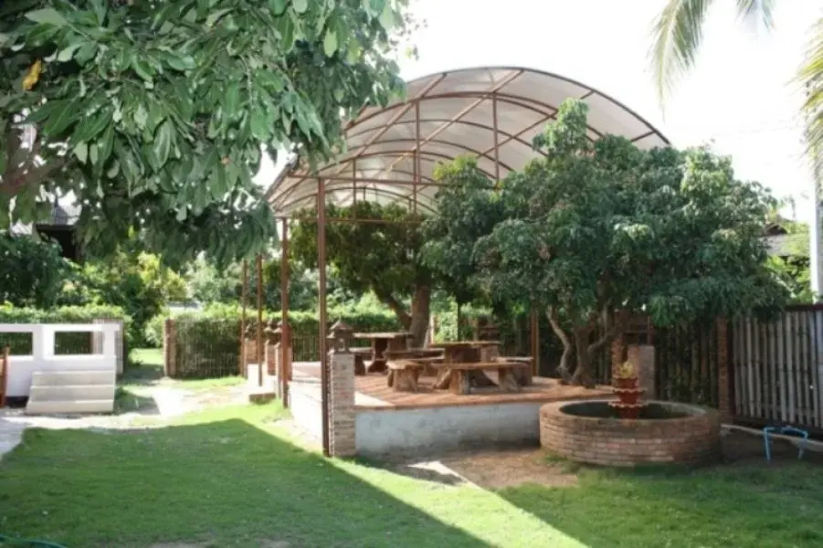 Sanpatong Farm Stay