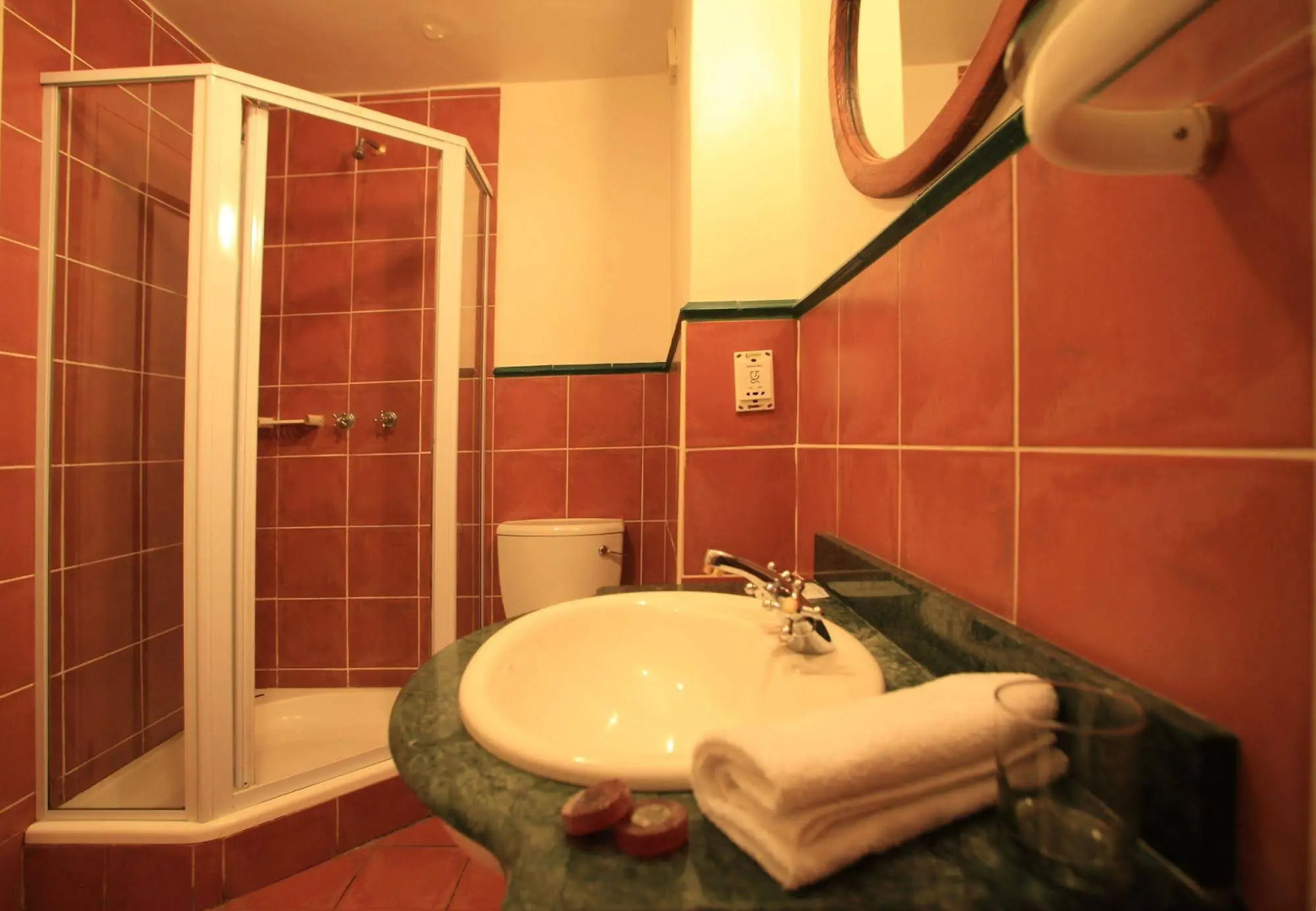 Far Hills Country Hotel