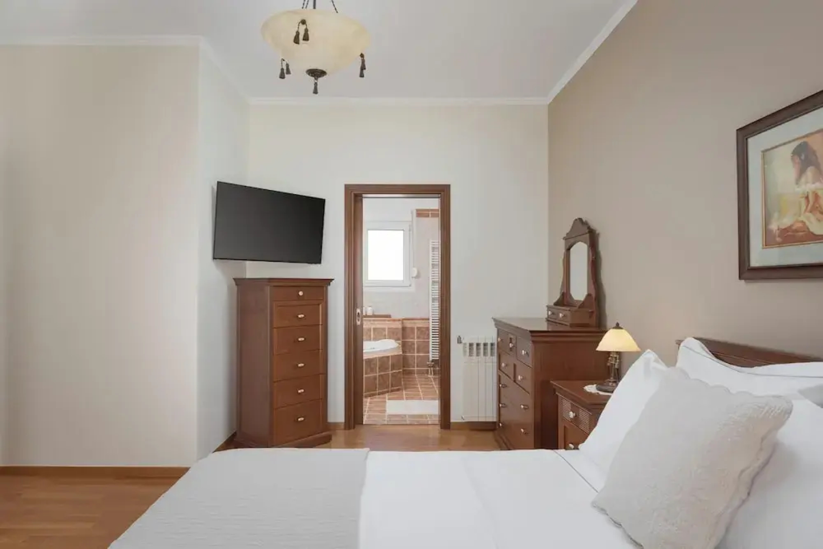 Ema's Guest House