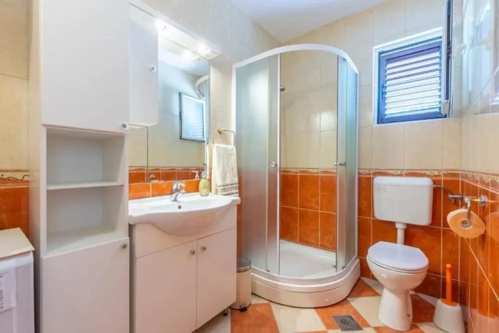 Ante - With Pool & gym - H