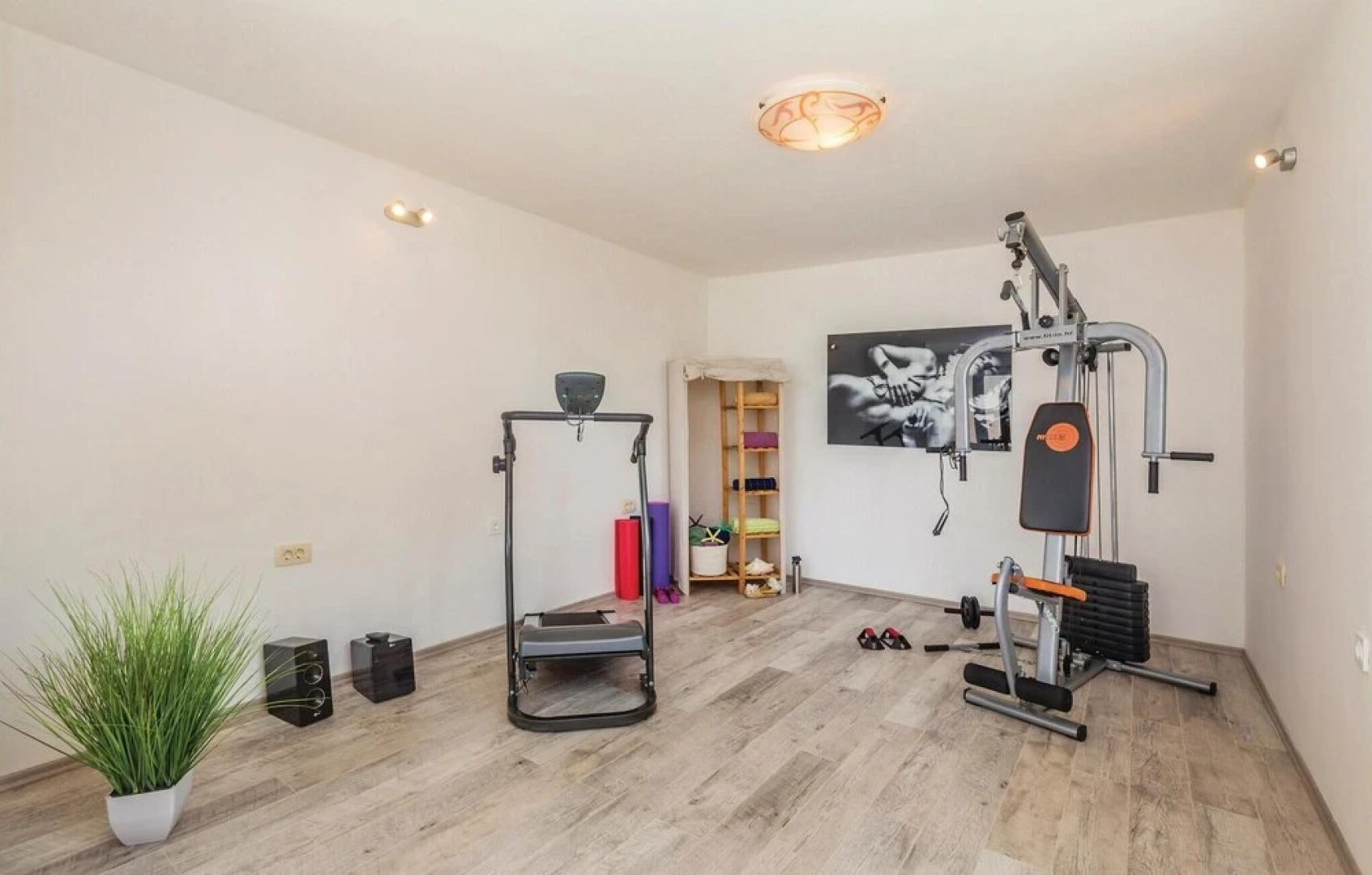 Awesome Home in Kornic With Wifi and 3 Bedrooms