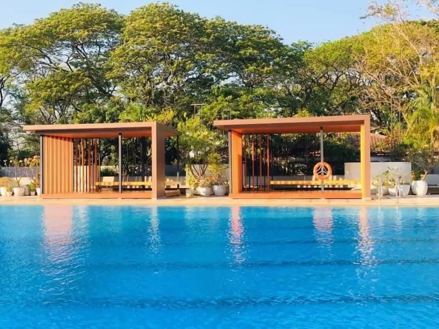 Buathong Pool Villa